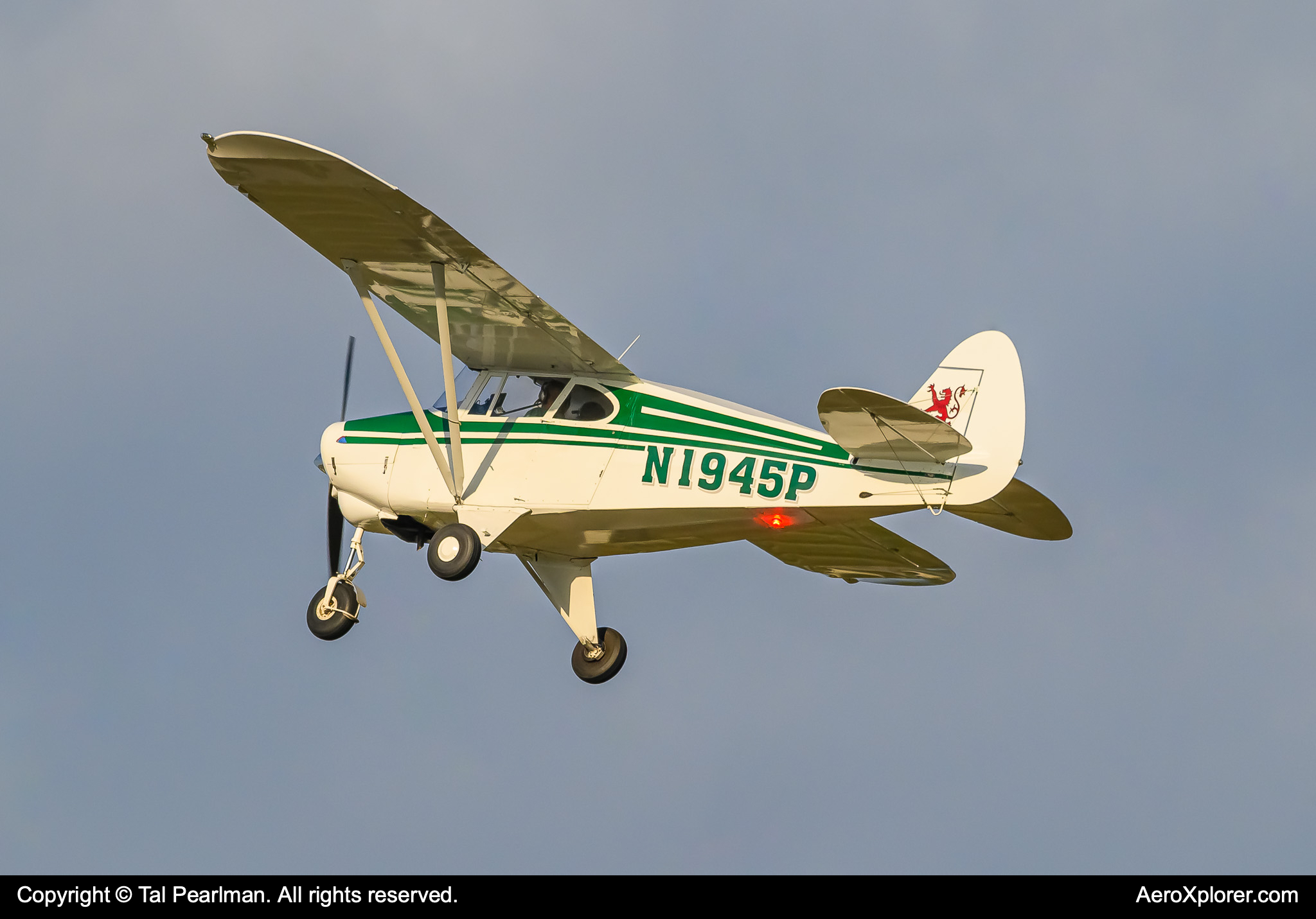 Full size: PRIVATE Piper PA-22 Tri-Pacer N1945P at Wittman Regional Airport