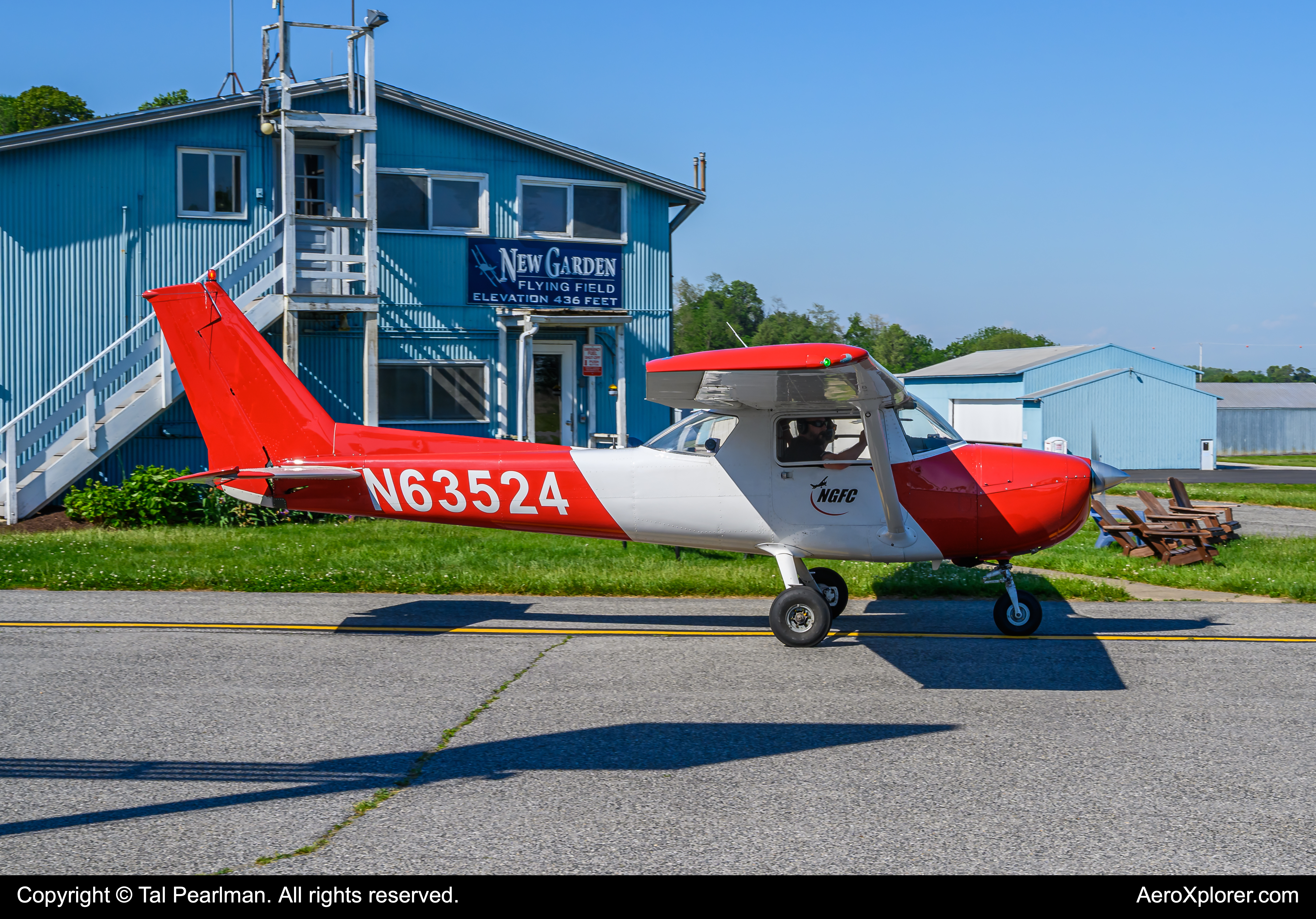 Full size: PRIVATE Cessna 150 N63524 at New Garden Airport