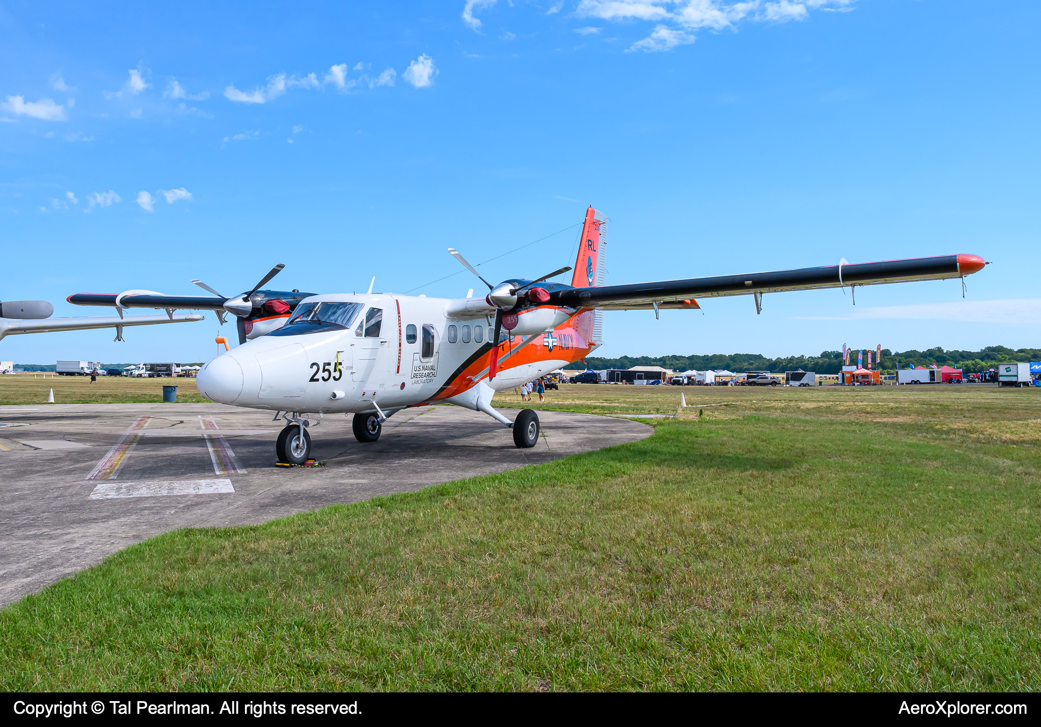 Full size: USN - United States Navy De Havilland UV-18B  793255 at Patuxent River Naval Air Station