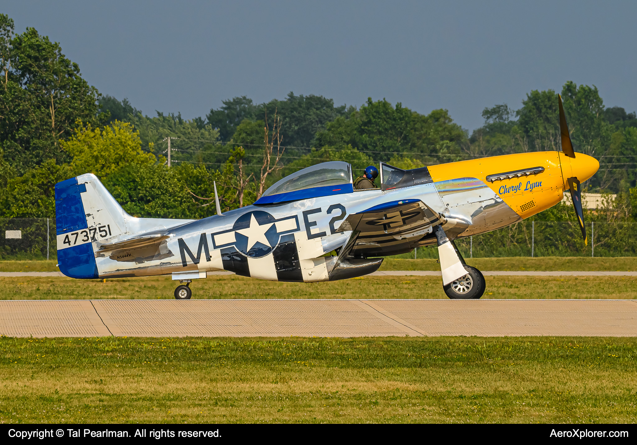 Full size: PRIVATE North American P-51 Mustang N5444V at Wittman Regional Airport