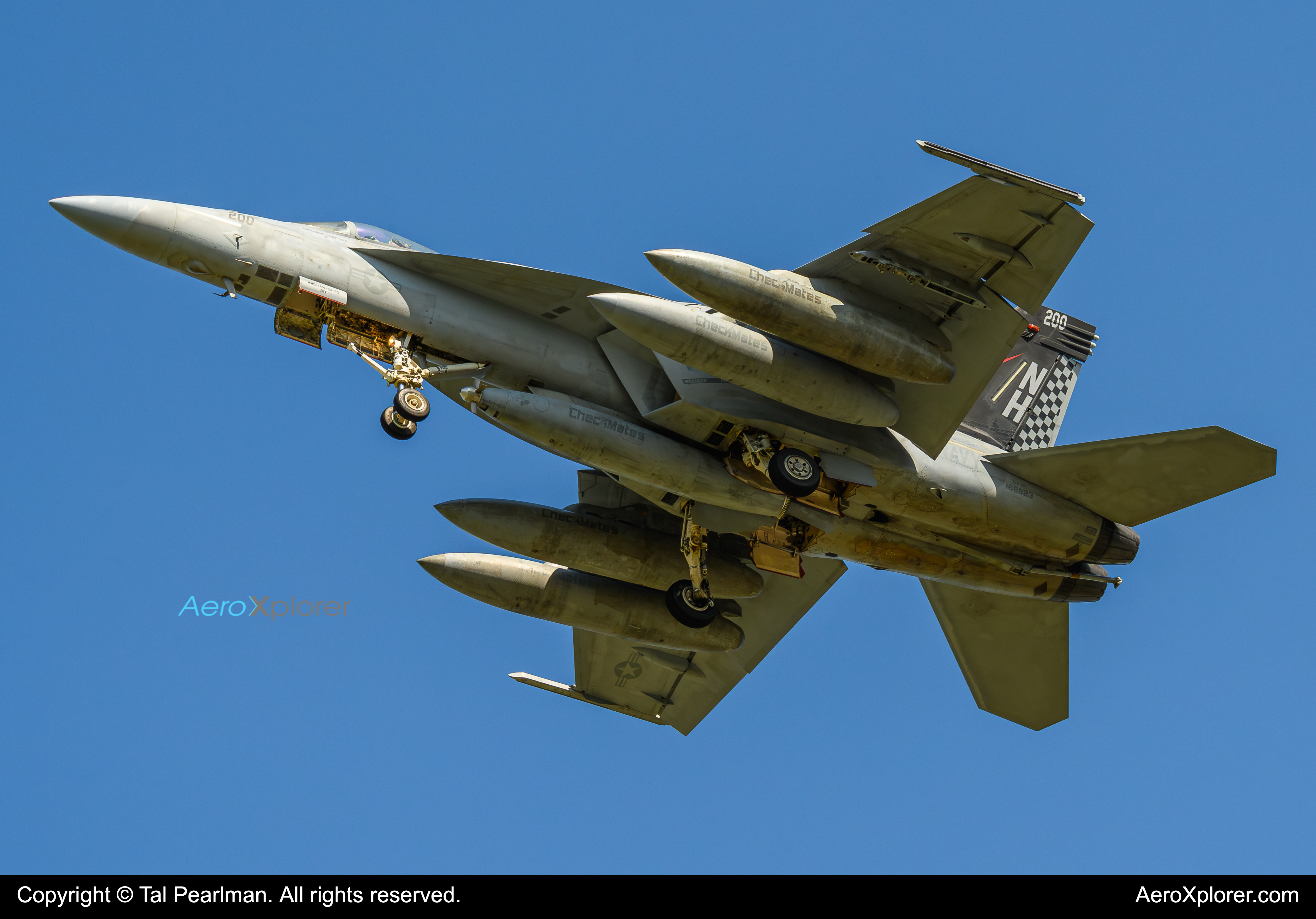 Full size: USN - United States Navy Boeing EA-18G Growler 16-8923 at Oceana Naval Air Station (Apollo Soucek Field)