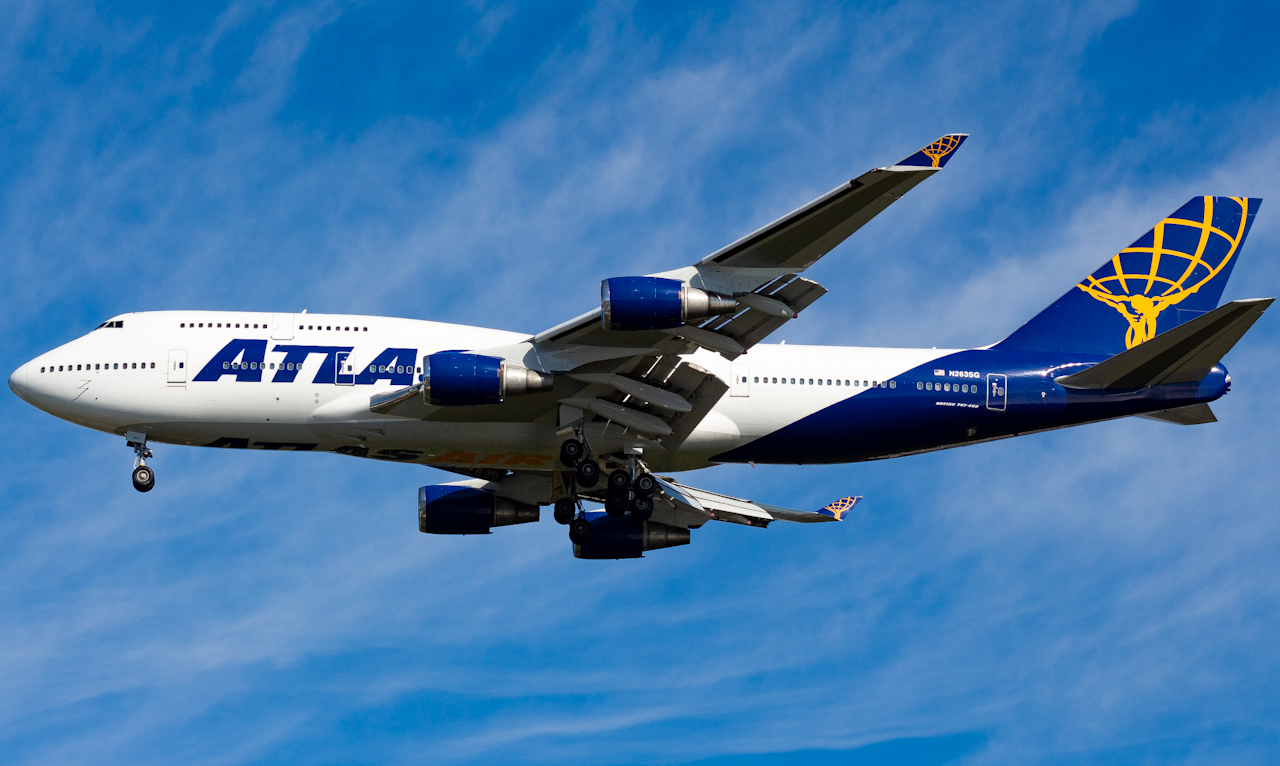 Full size: Atlas Air Boeing 747-400 N263SG at Tampa International Airport