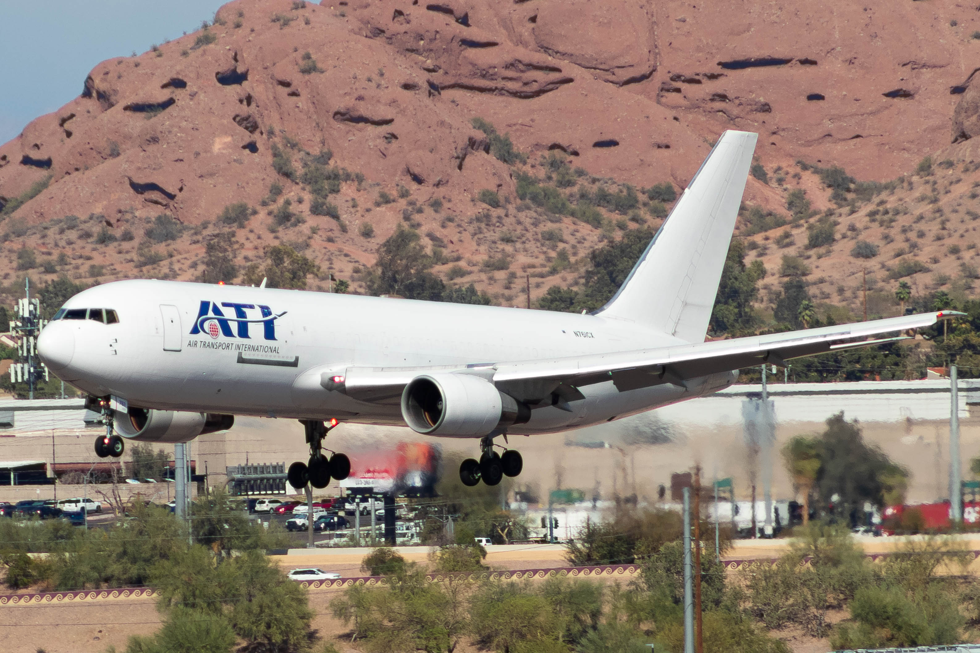 Full size: Air Transport International Boeing 767-200F N761CX at Phoenix Sky Harbor International Airport