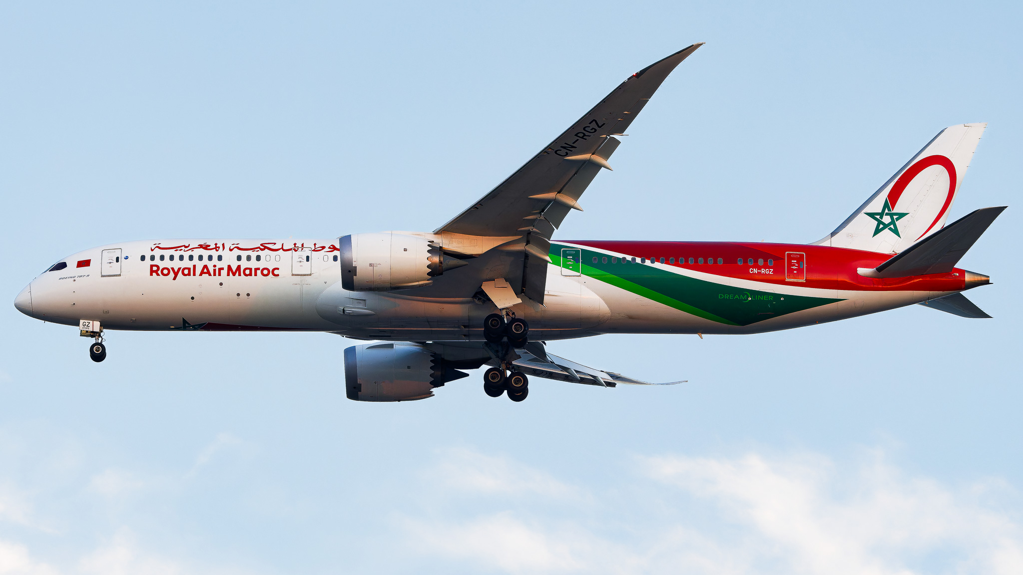 Full size: Royal Air Maroc Boeing 787-9 CN-RGZ at John F. Kennedy International Airport