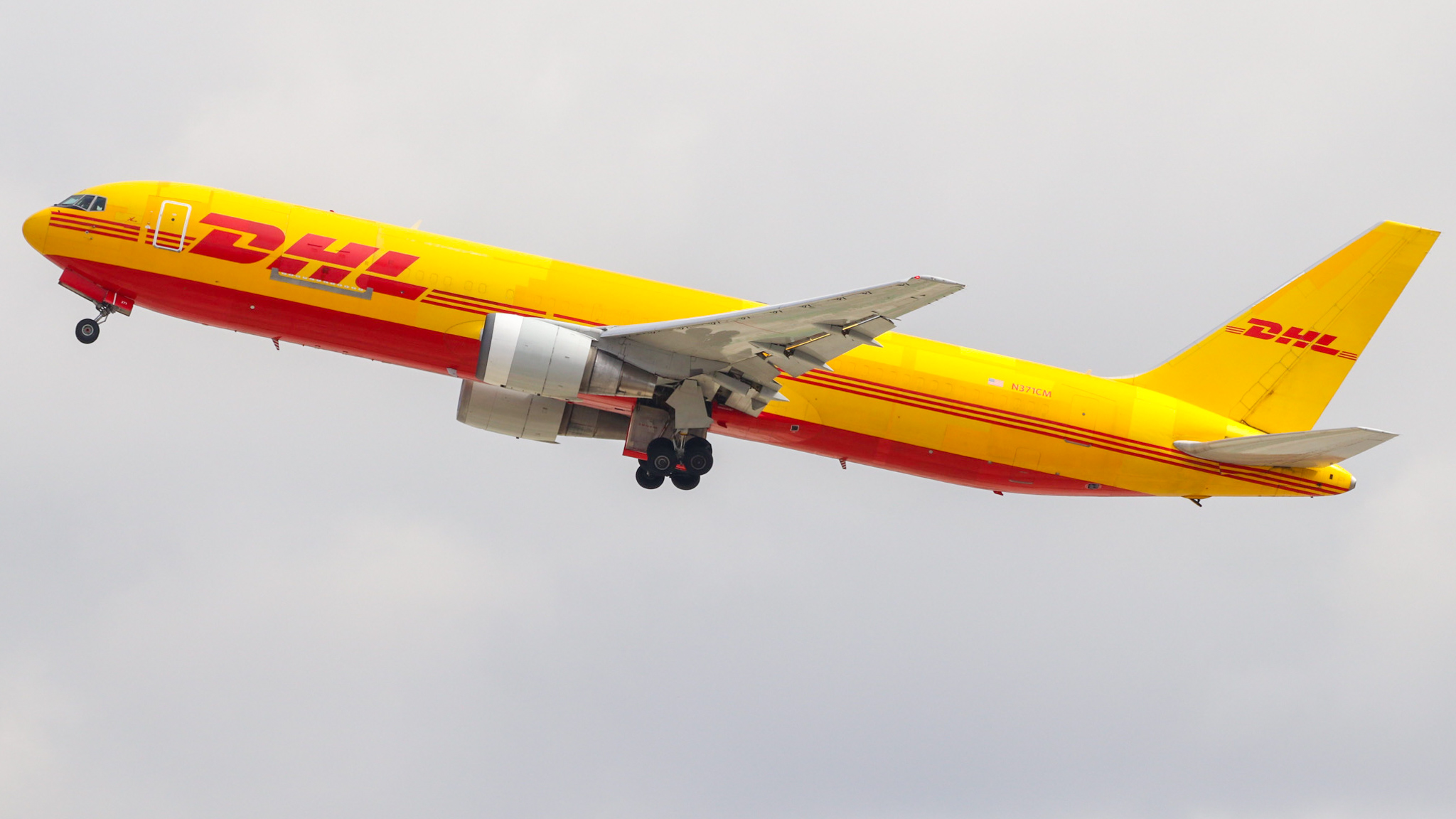 Full size: DHL Boeing 767-300F N371CM at Los Angeles International Airport