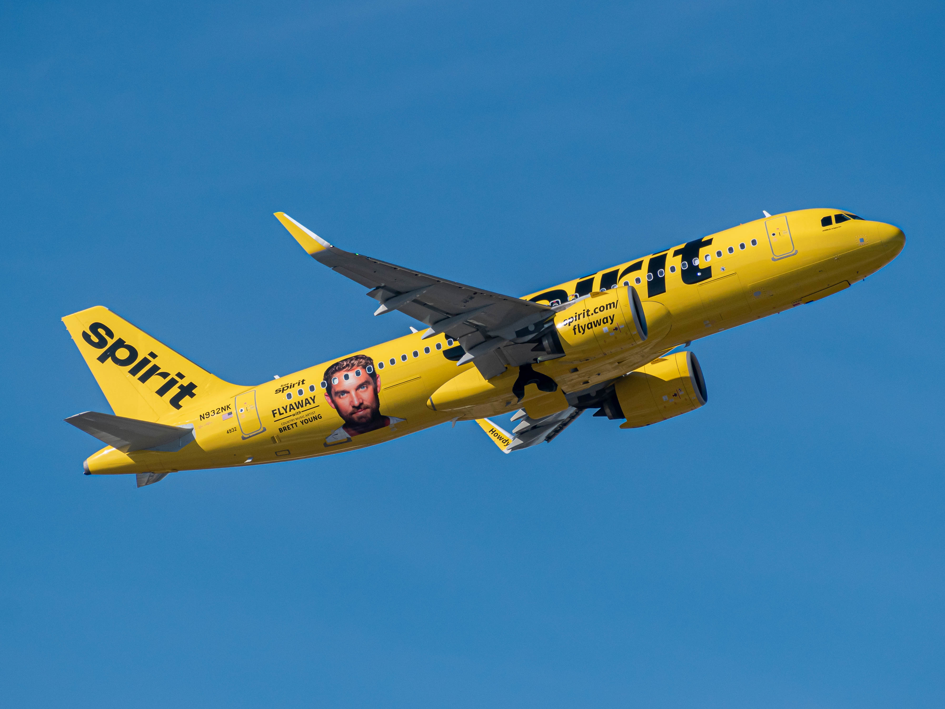 Full size: Spirit Airlines Airbus A320NEO N932NK at Fort Lauderdale/Hollywood International Airport