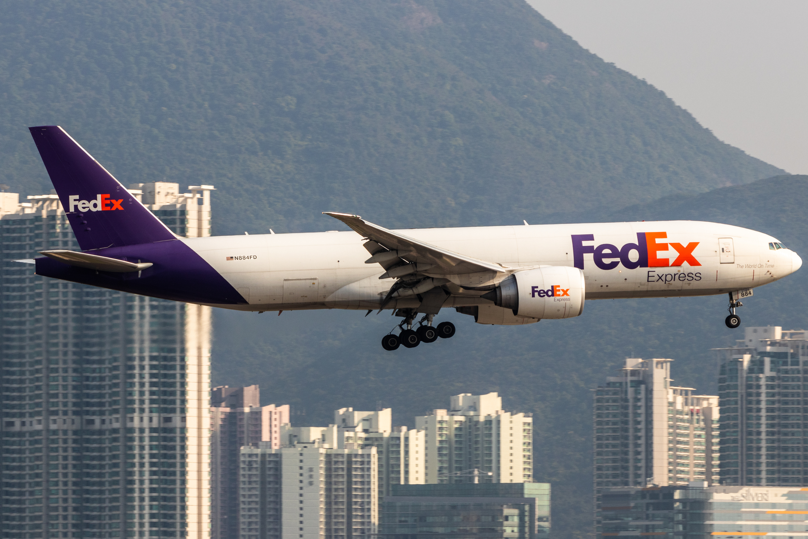 Full size: FedEx Boeing 777-F N884FD at Hong Kong International Airport