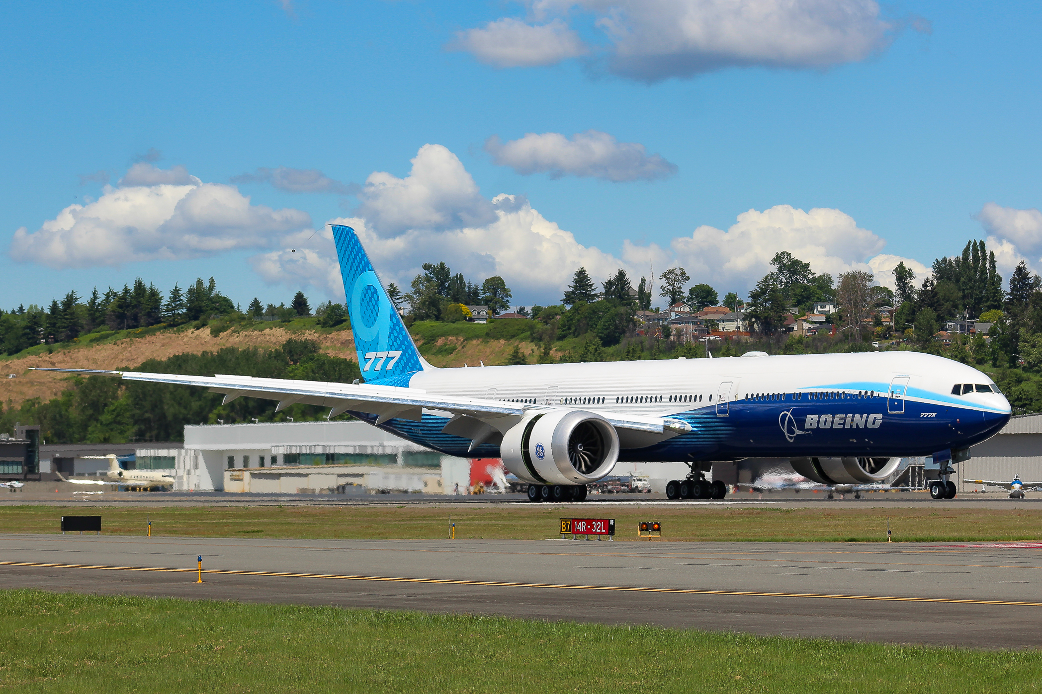 Full size: Boeing Boeing 777-9X N779XX at Boeing Field/King County International Airport