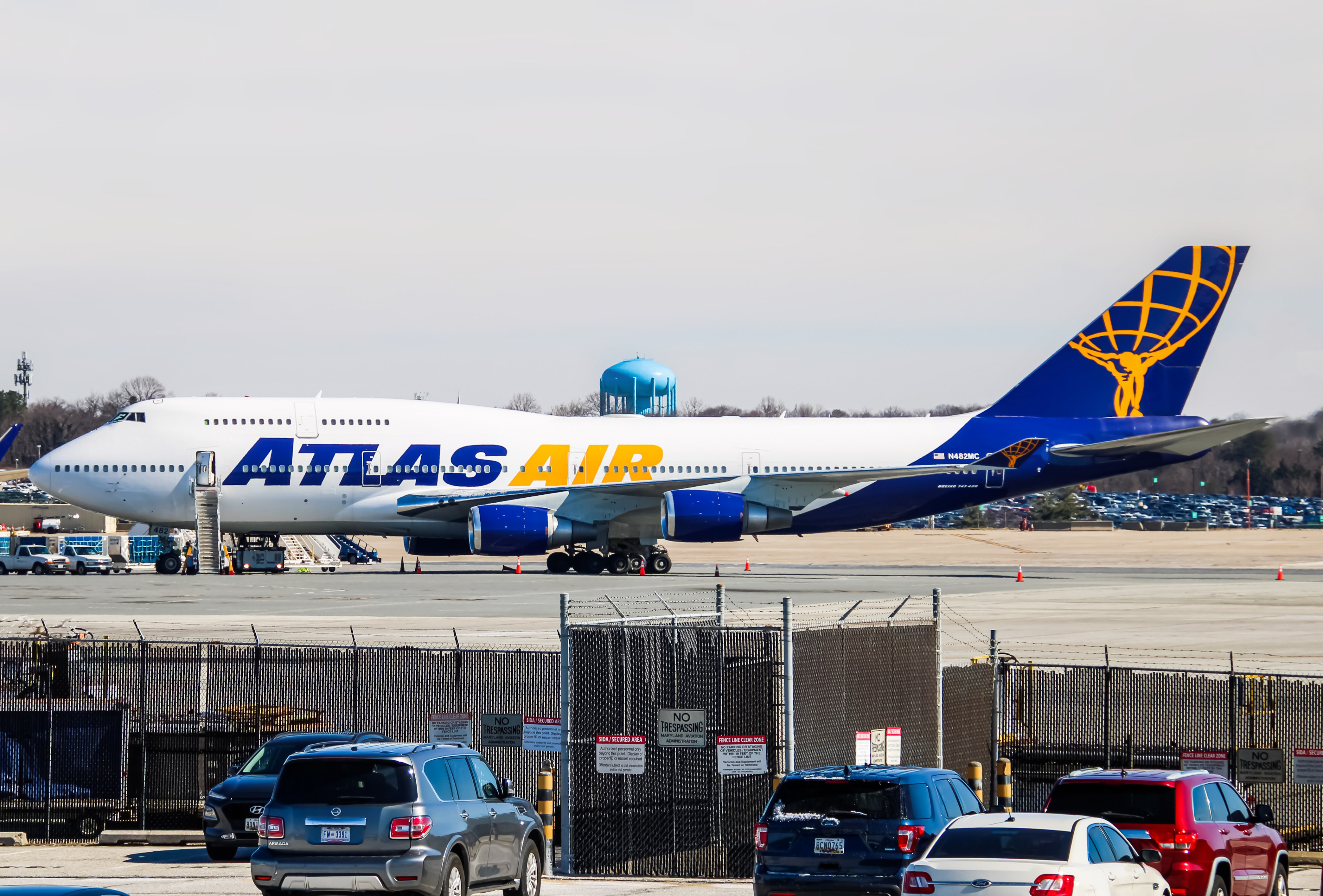 Full size: Atlas Air Boeing 747-400 N482MC at Baltimore/Washington International Thurgood Marshall Airport
