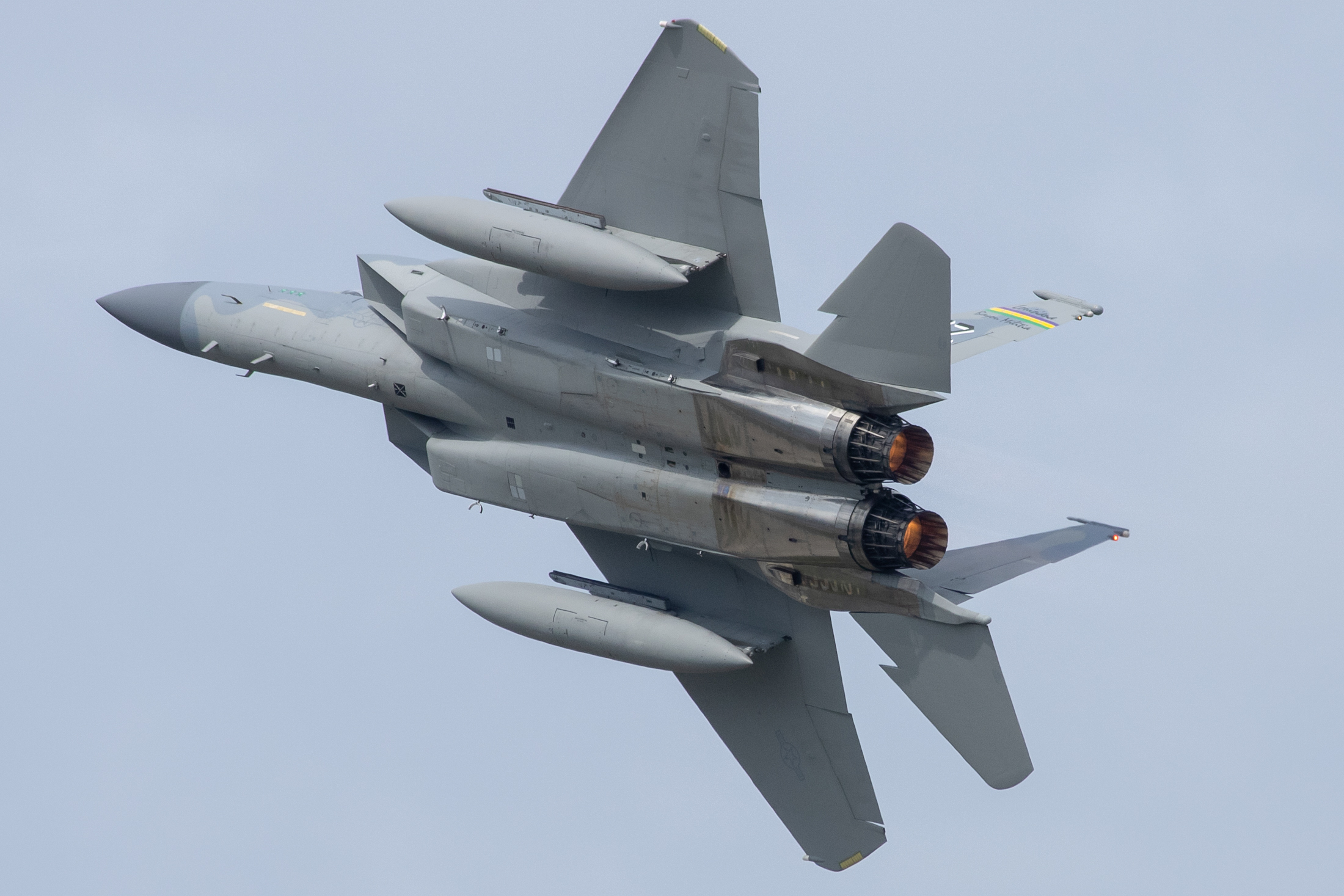 Full size: USAF - United States Air Force McDonnell Douglas F-15 Eagle 85-0102 at Cleveland Burke Lakefront Airport