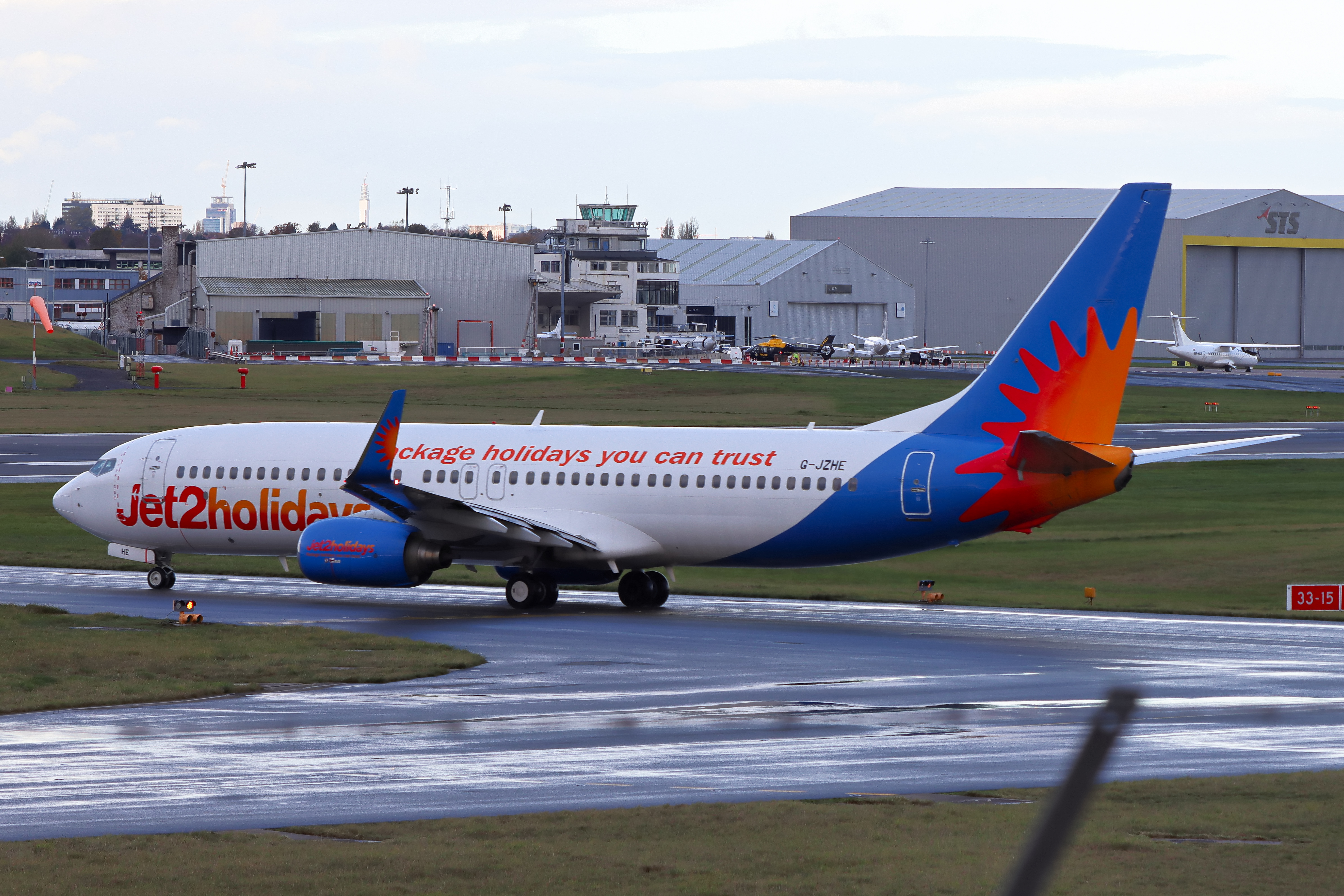 Full size: Jet2 Boeing 737-800 G-JZHE at Birmingham Airport