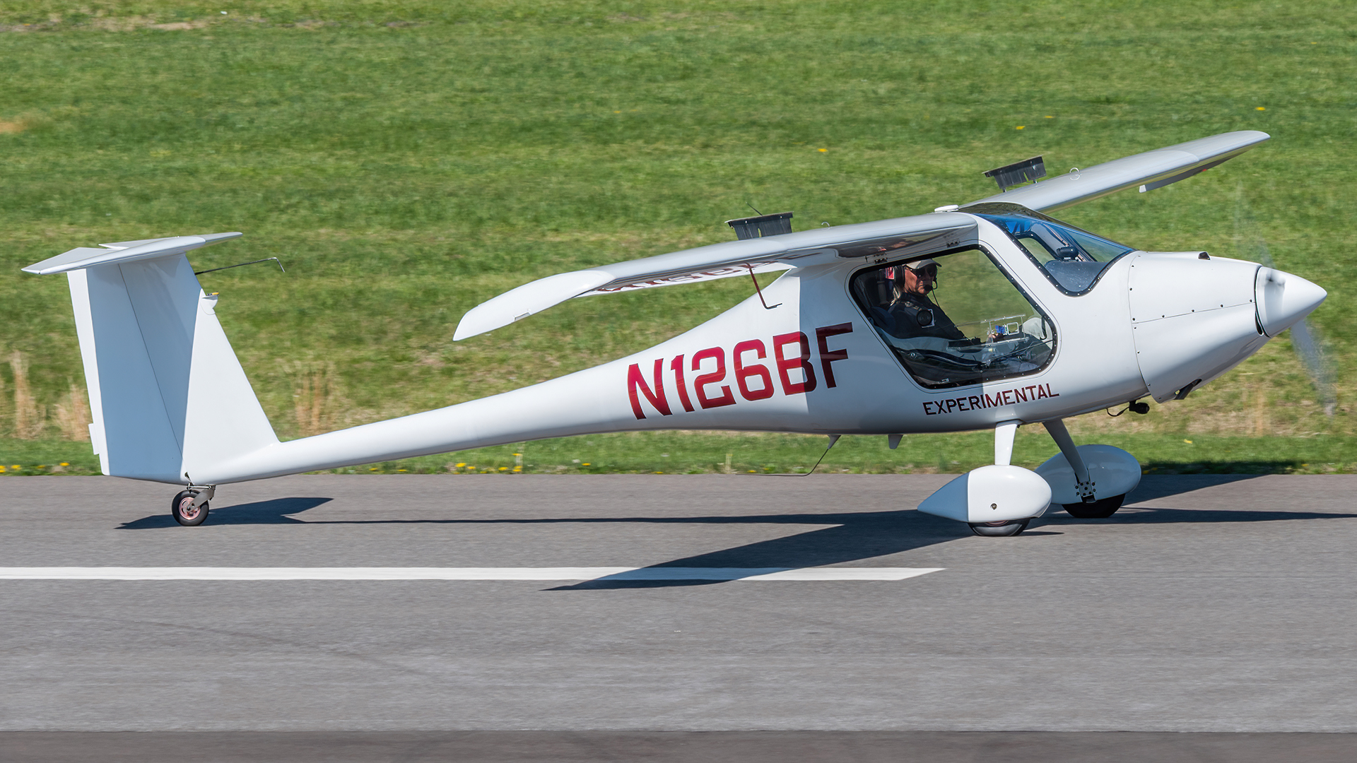 Full size: PRIVATE Pipistrel Virus 912 N126BF at College Park Airport