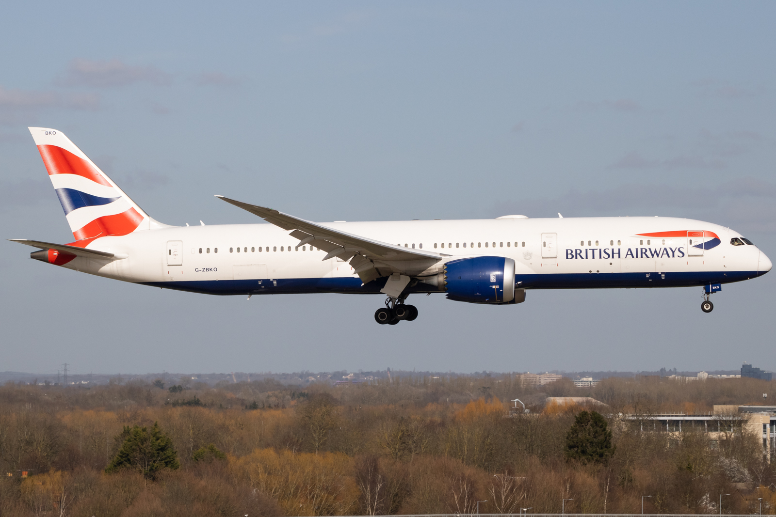 Full size: British Airways Boeing 787-9 G-ZBKO at London Heathrow International Airport