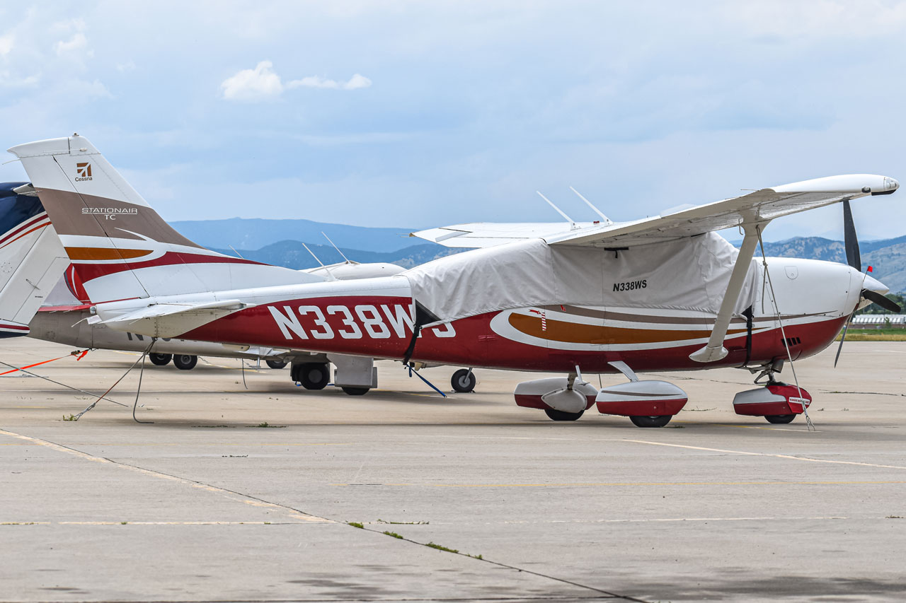Full size: PRIVATE Cessna 172 N338WS at Vance Brand Airport