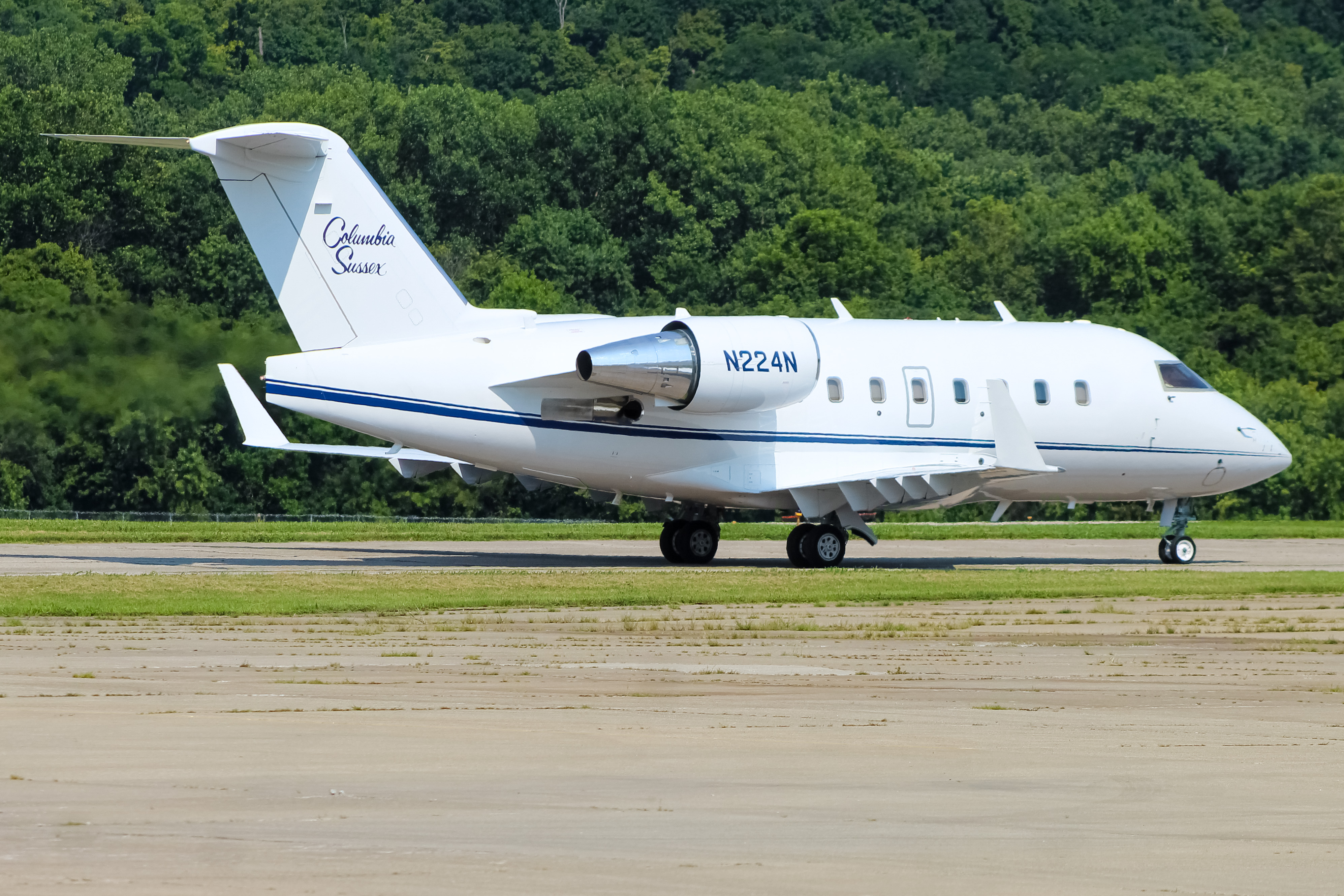 Full size: FT Mitchell Construction LLC Bombardier Challenger 600 N224N at Cincinnati Municipal Airport/Lunken Field