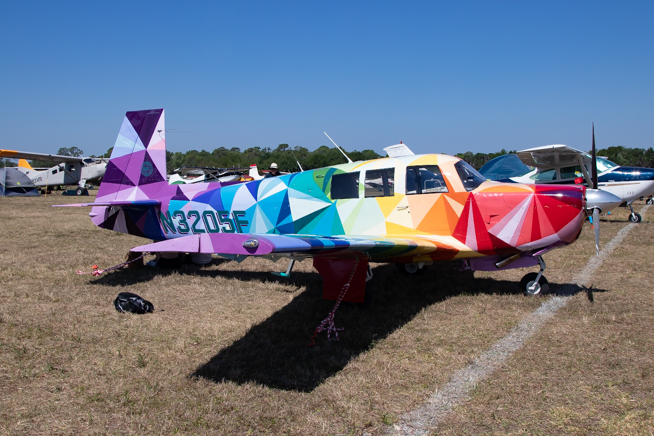 Full size: PRIVATE Mooney 20F  N2305F  at Lakeland Linder International Airport