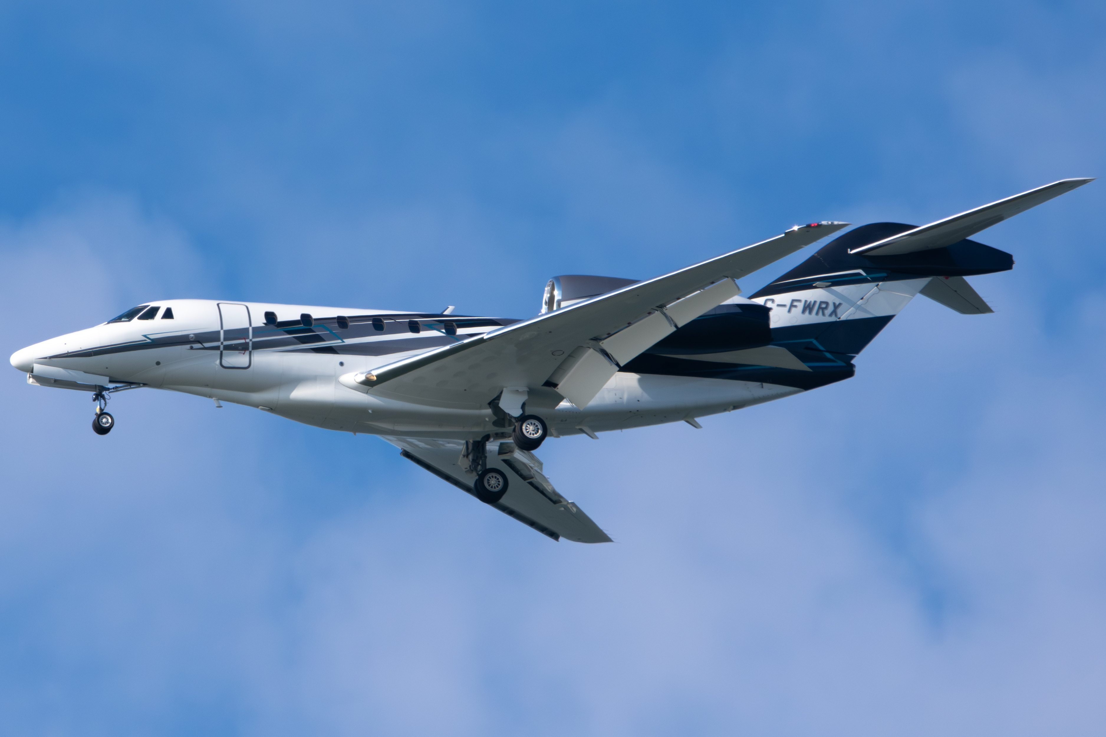 Full size: Air Partners Cessna Citation 750 X C-FWRX at San Francisco International Airport
