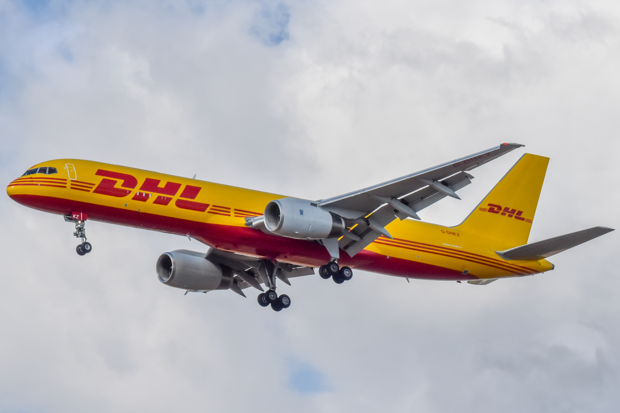 Full size: DHL Boeing 757-200 G-DHKZ at Tel Aviv-Ben Gurion Airport