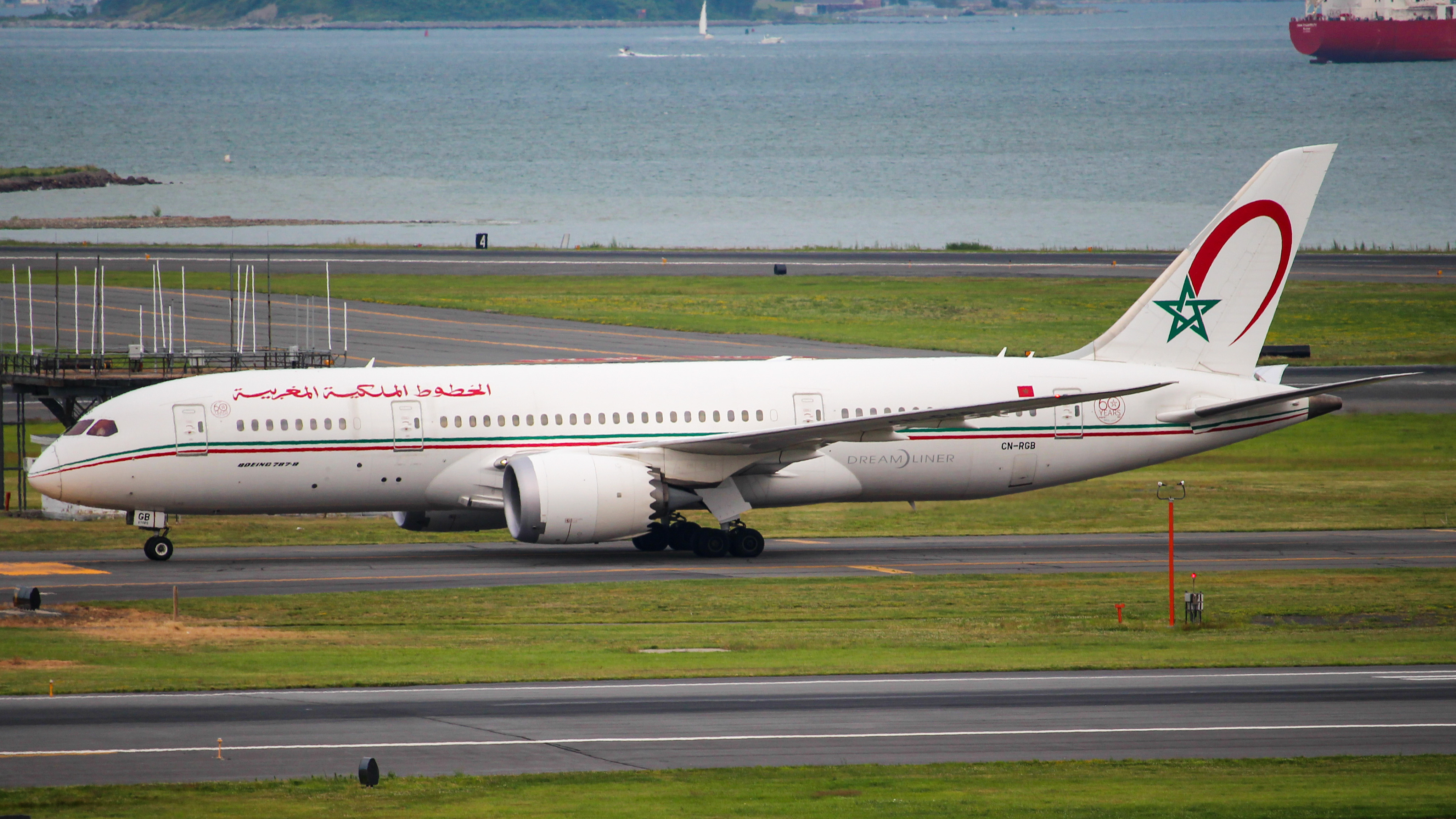 Full size: Royal Air Maroc Boeing 787-8 CN-RGB at General Edward Lawrence Logan International Airport