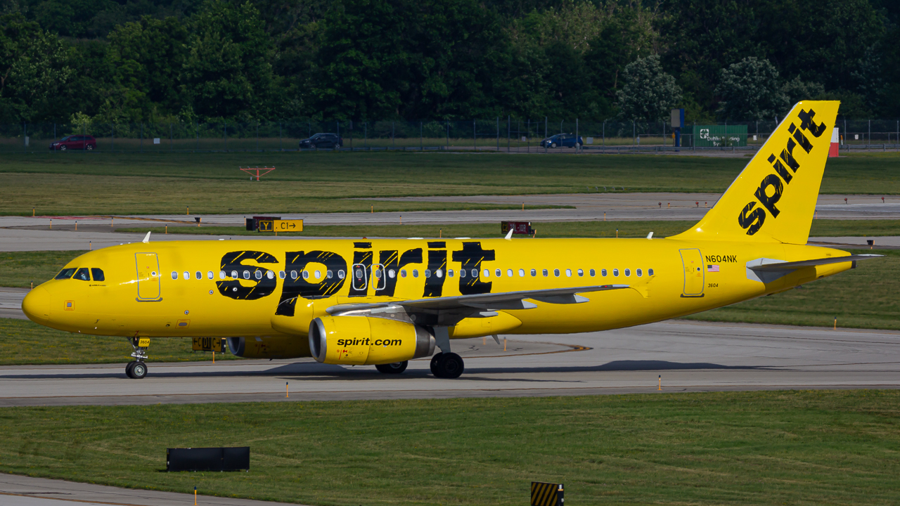 Full size: Spirit Airlines Airbus A320 N604NK at John Glenn Columbus International Airport