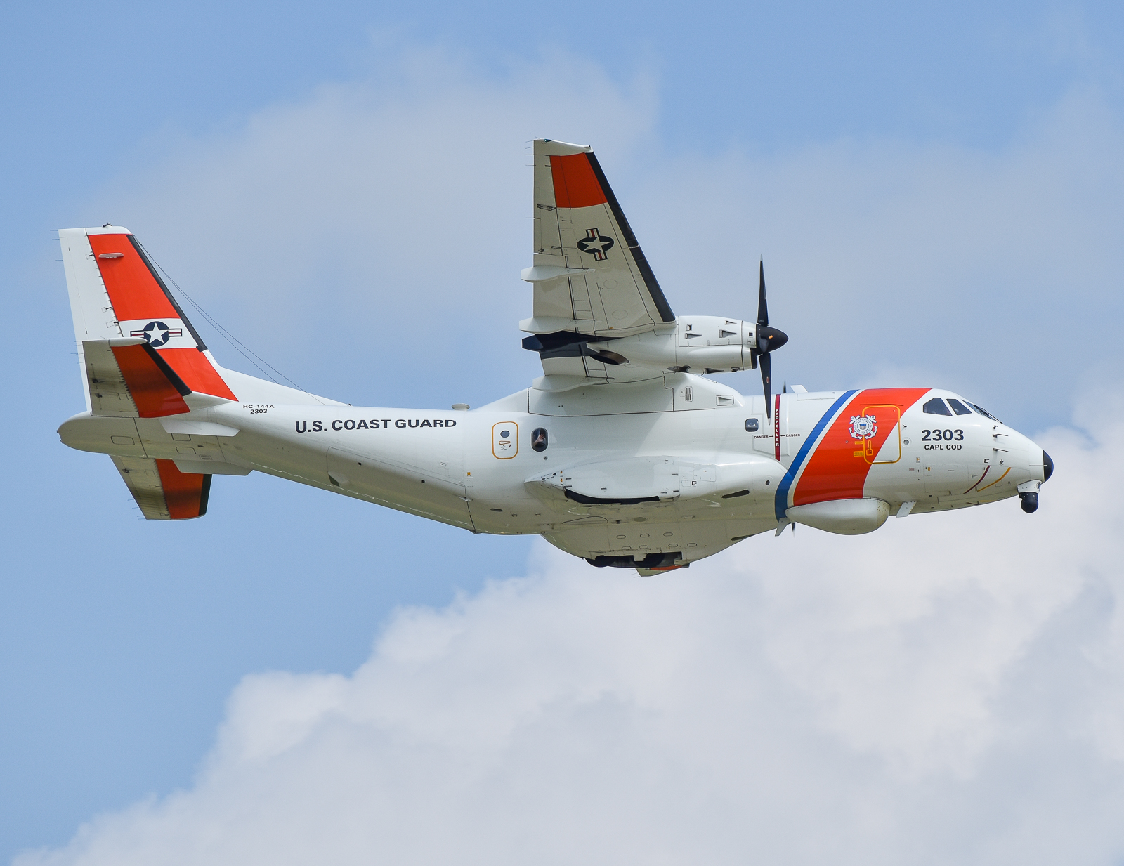 Full size: United States Coast Guard HC-144A 2303 at London International Airport