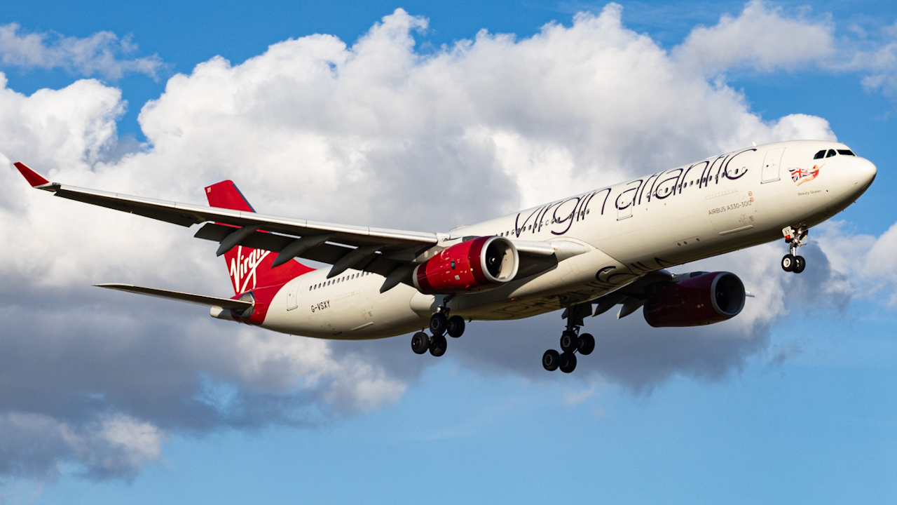 Full size: Virgin Atlantic Airbus A330-300 G-VSXY at Tampa International Airport