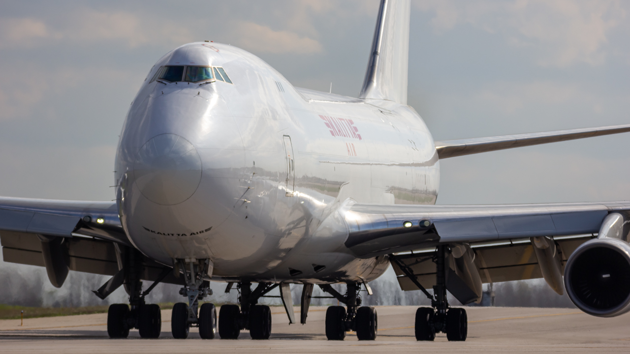 Full size: Kalitta Air Boeing 747-400F N702CK at Rickenbacker International Airport