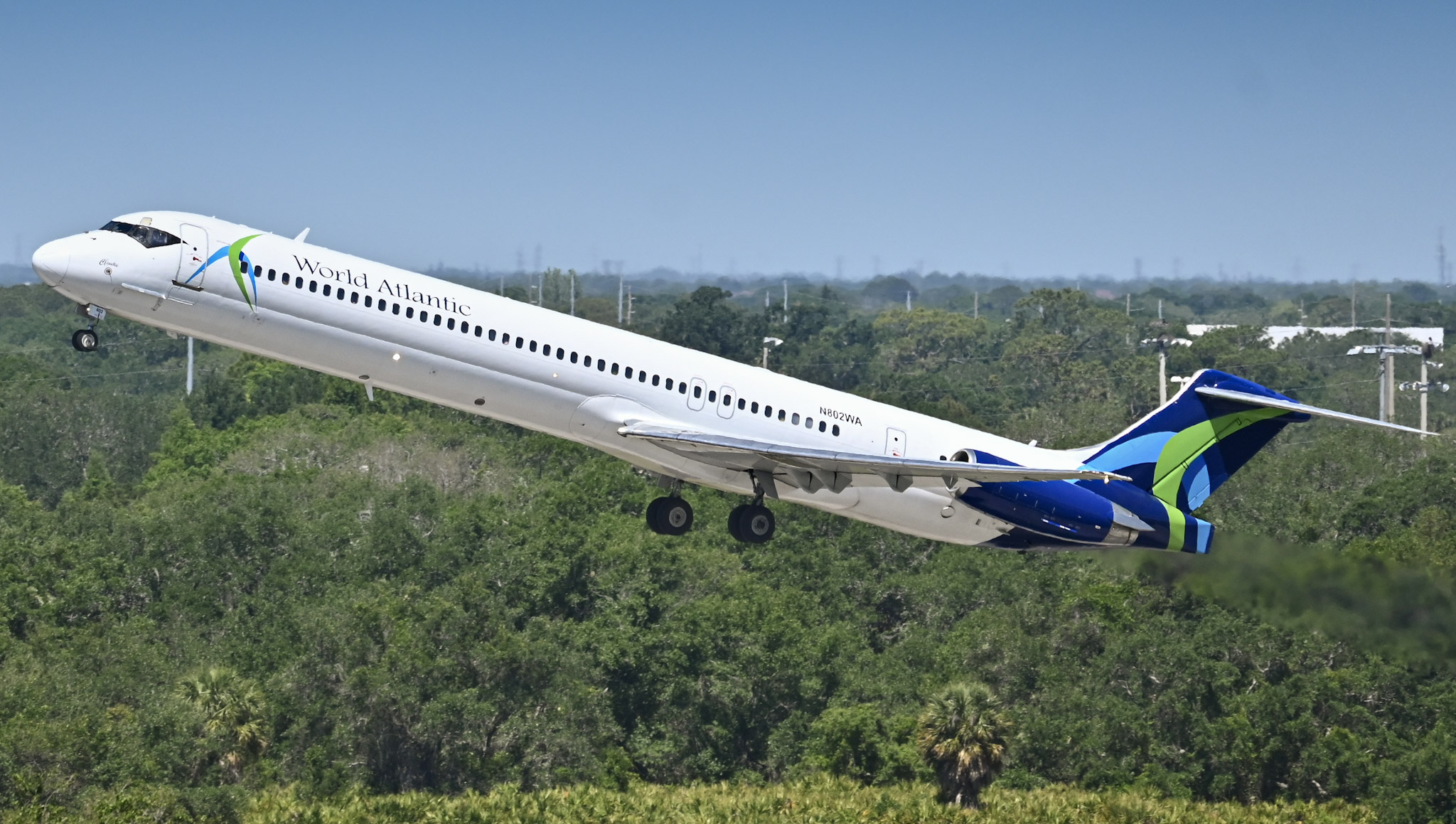 Full size: World Atlantic Airlines McDonnell Douglas MD-83 N802WA at Tampa International Airport