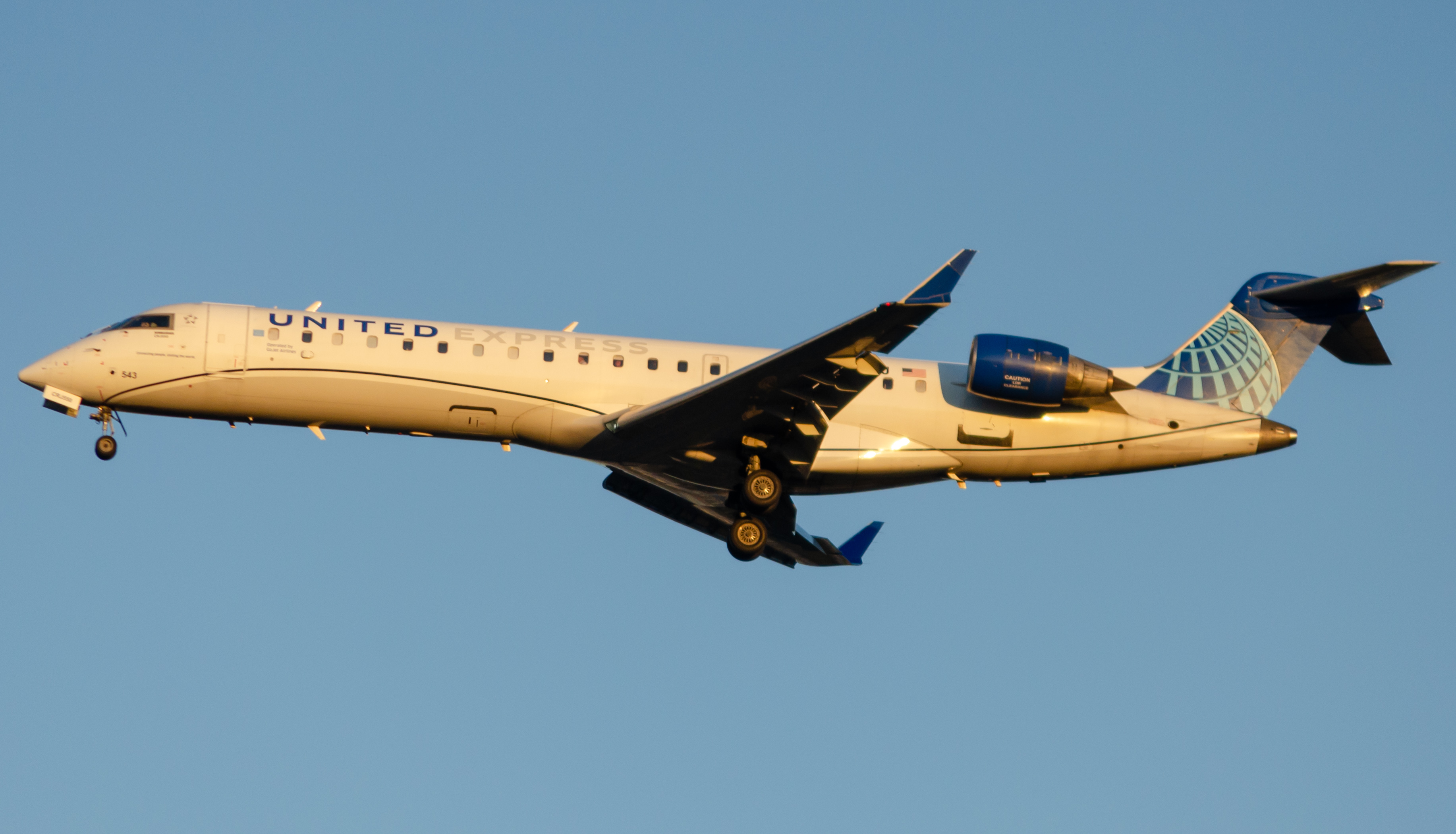 Full size: United Express Mitsubishi CRJ-550 N543GJ at Newark Liberty International Airport