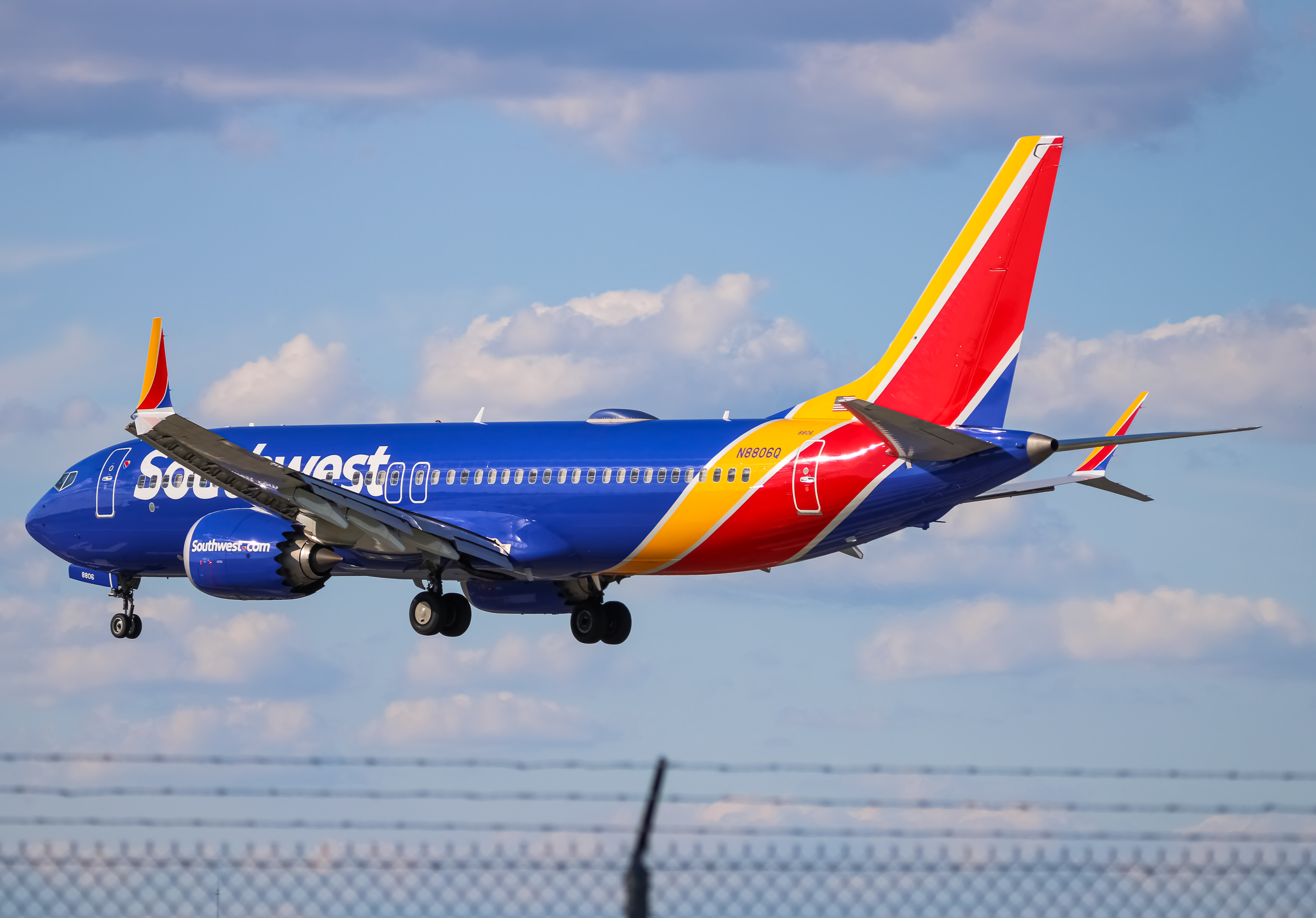 Full size: Southwest Airlines Boeing 737 MAX 8 N8806Q at Baltimore/Washington International Thurgood Marshall Airport