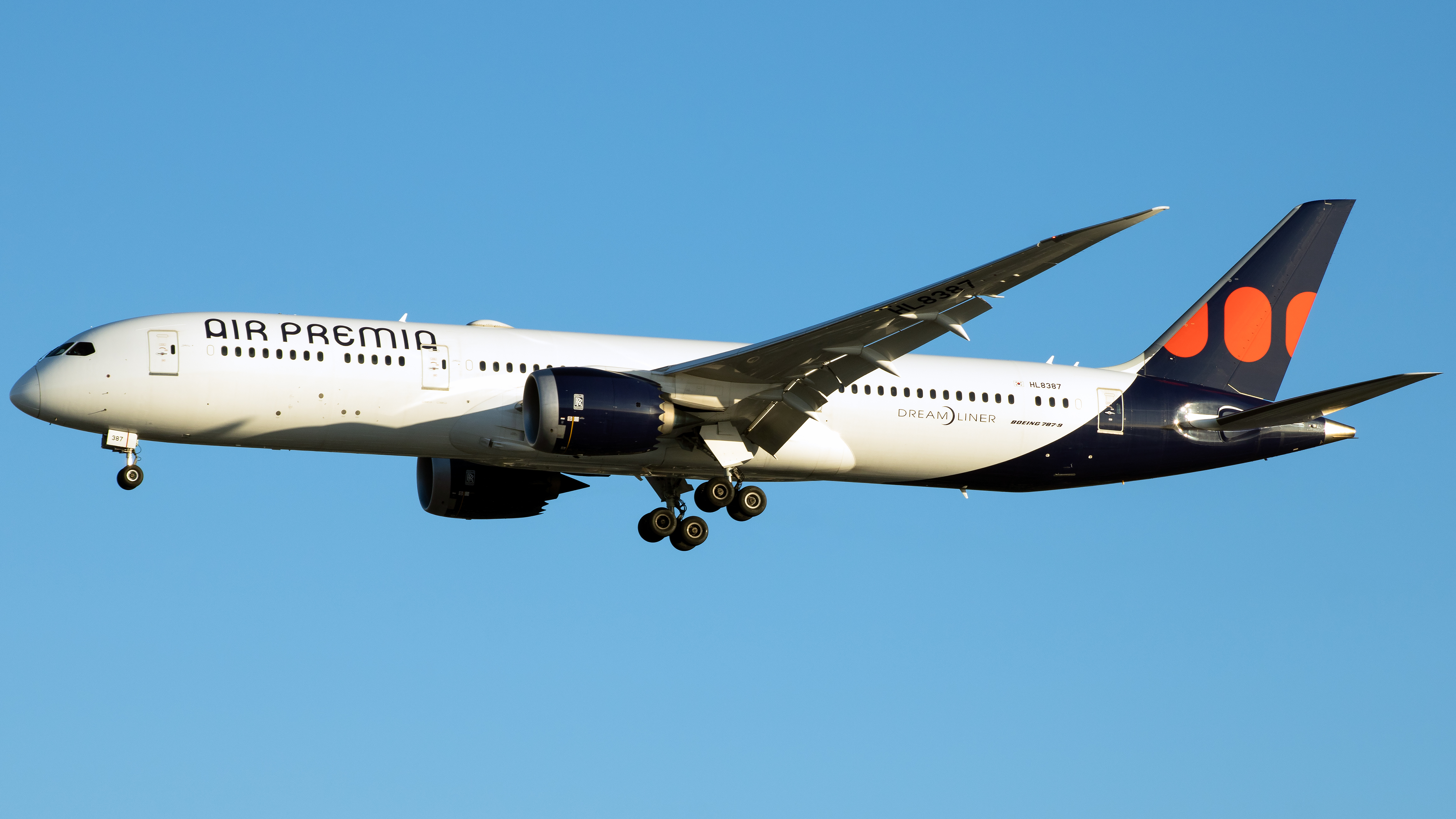 Full size: Air Premia Boeing 787-9 HL8387 at Los Angeles International Airport