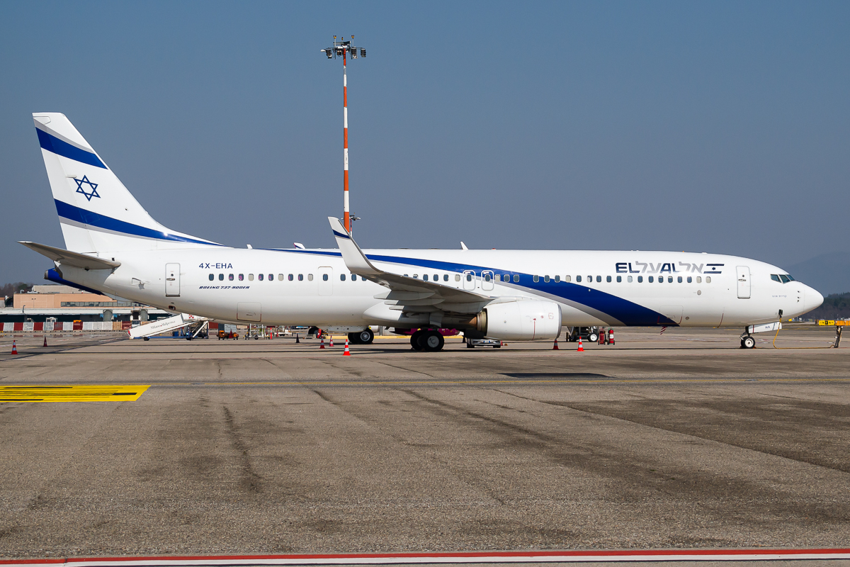 Full size: El Al Boeing 737-900ER 4X-EHA at Milan Malpensa Airport
