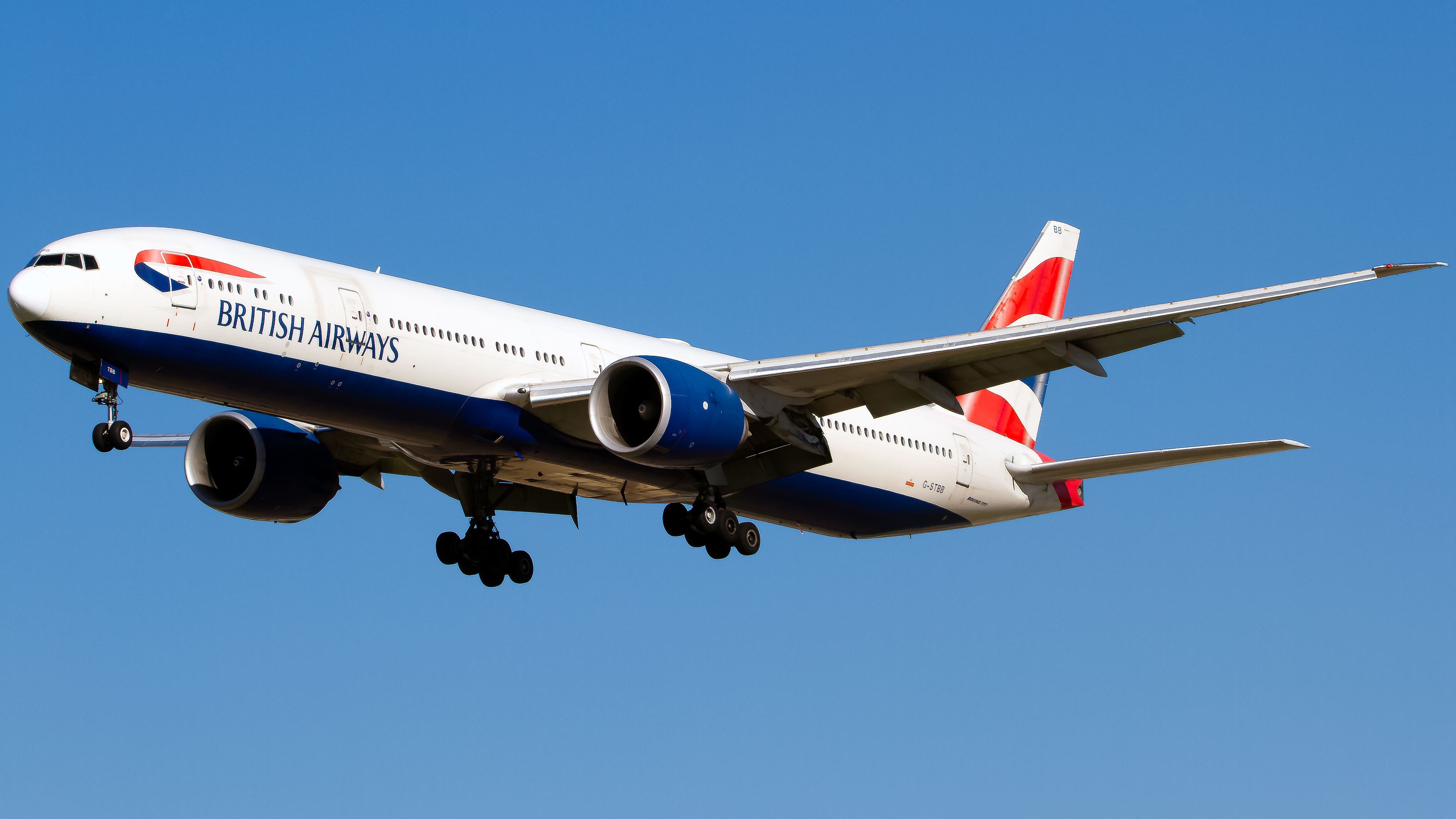 Full size: British Airways Boeing 777-300ER G-STBB at Los Angeles International Airport