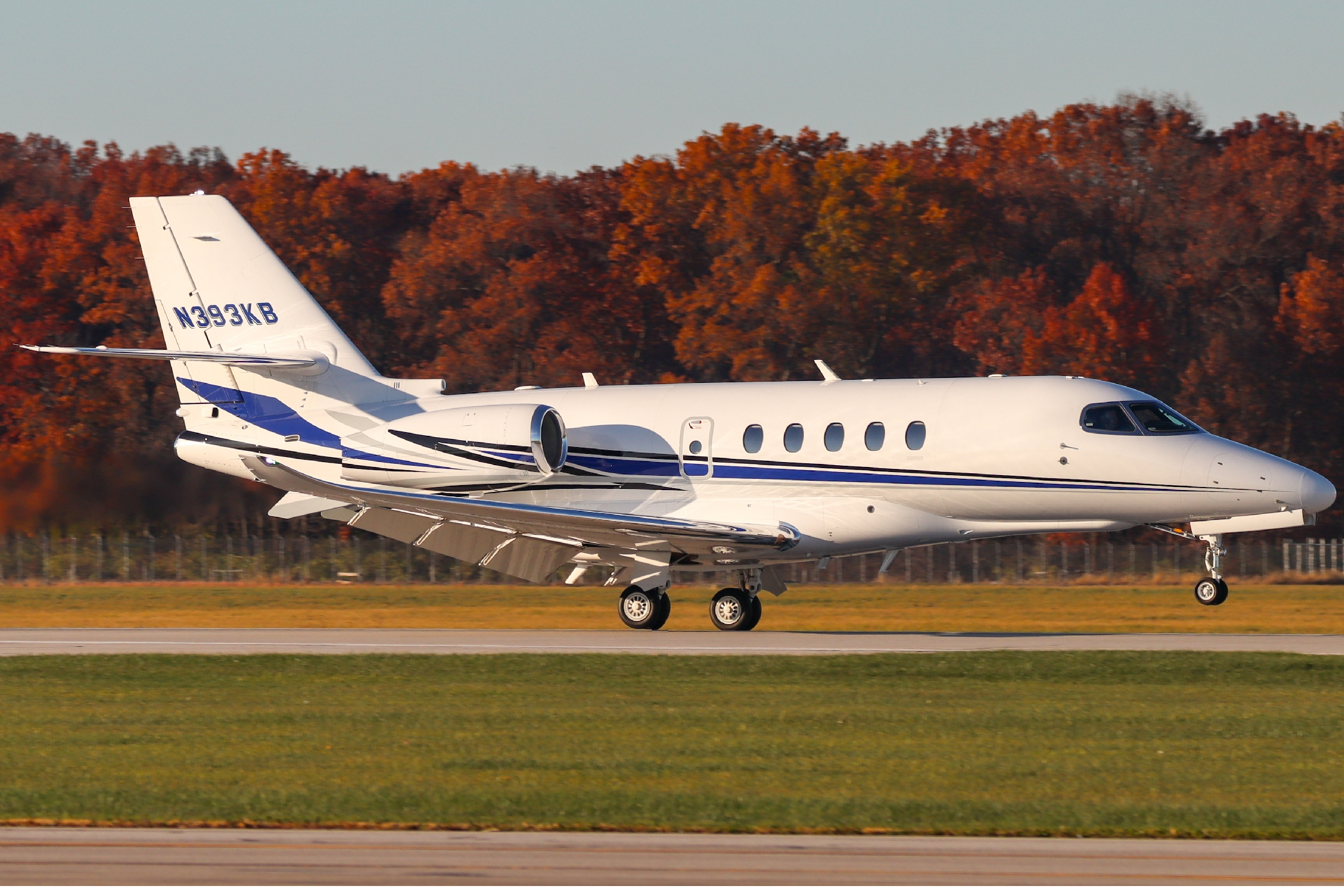 Full size: PRIVATE Cessna Citation Latitude N393KB at Ohio State University Airport