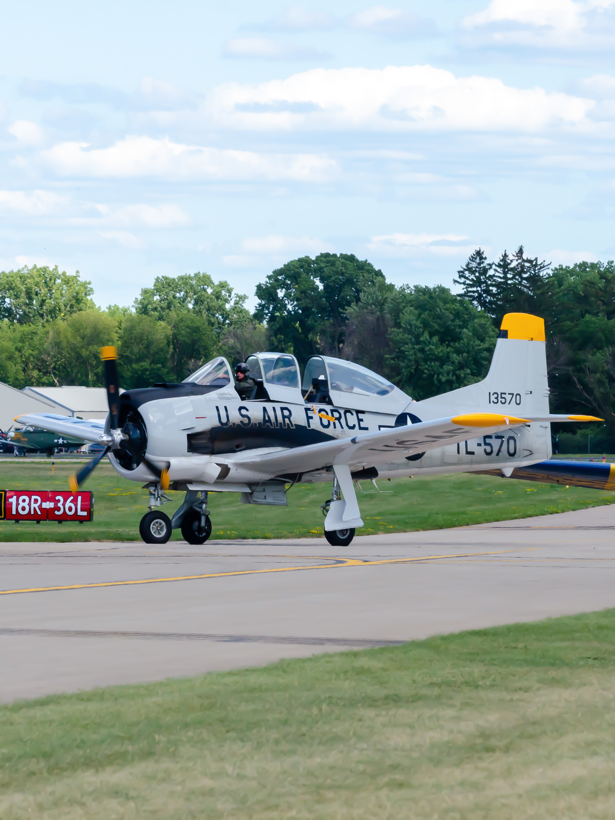 Full size: PRIVATE Northrop T-28B Trojan N14103 at Wittman Regional Airport