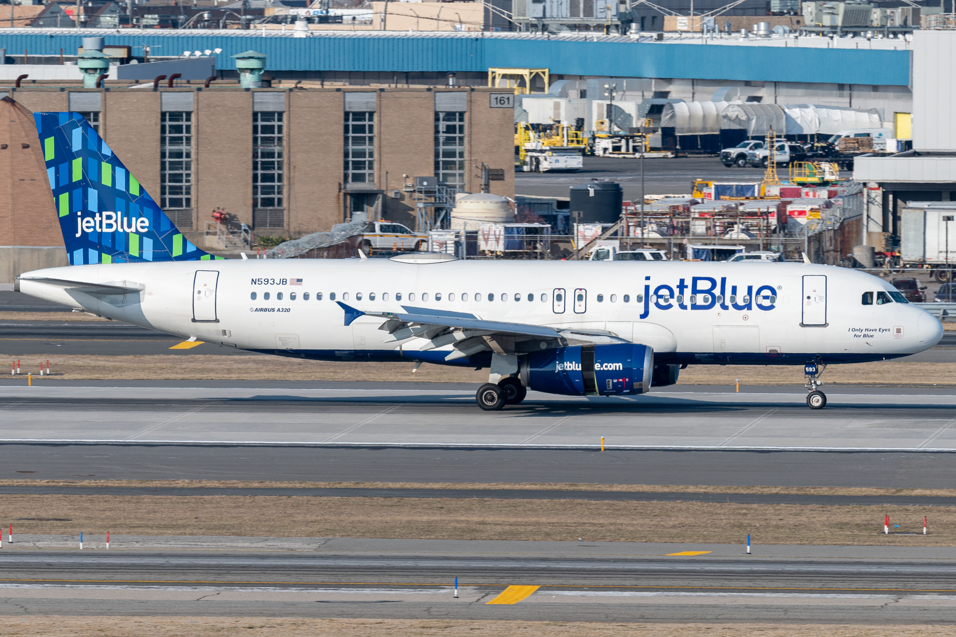 Full size: JetBlue Airways Airbus A320 N593JB at John F. Kennedy International Airport