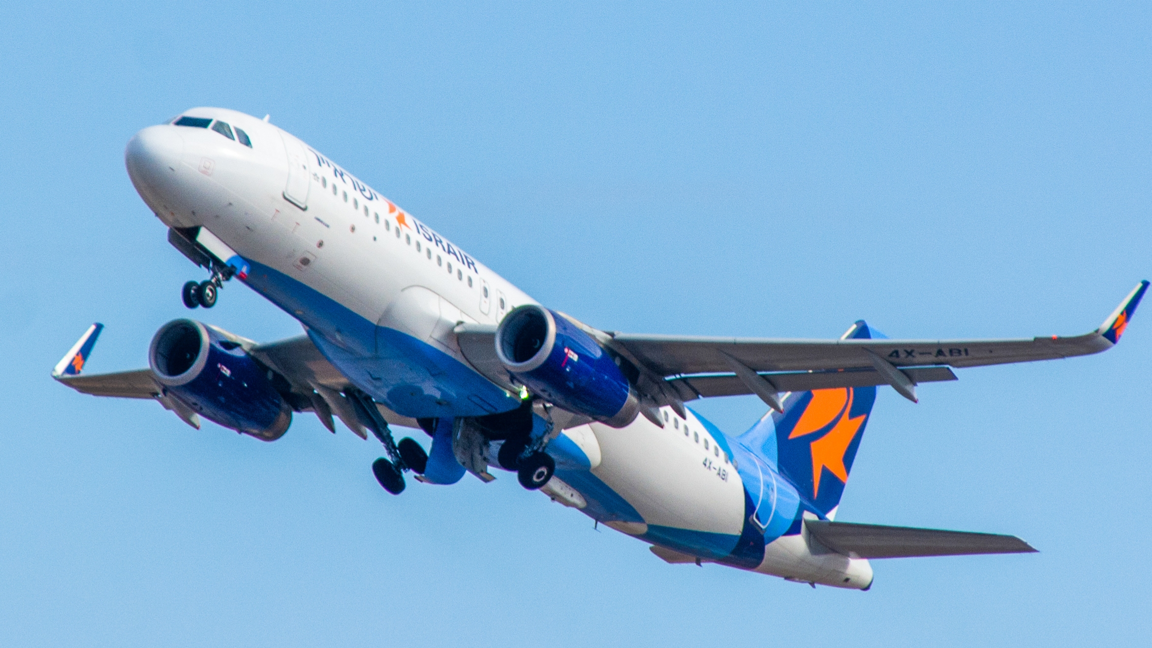 Full size: IsrAir Airbus A320 4X-ABI at Tel Aviv-Ben Gurion Airport