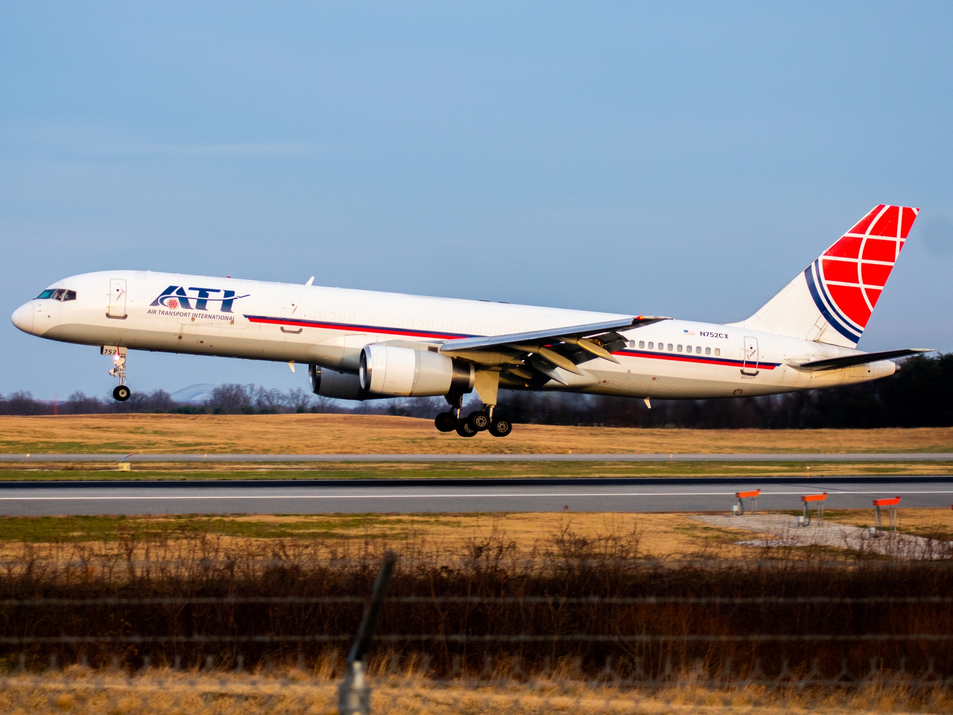Full size: Air Transport International Boeing 757-200F N752CX at Baltimore/Washington International Thurgood Marshall Airport
