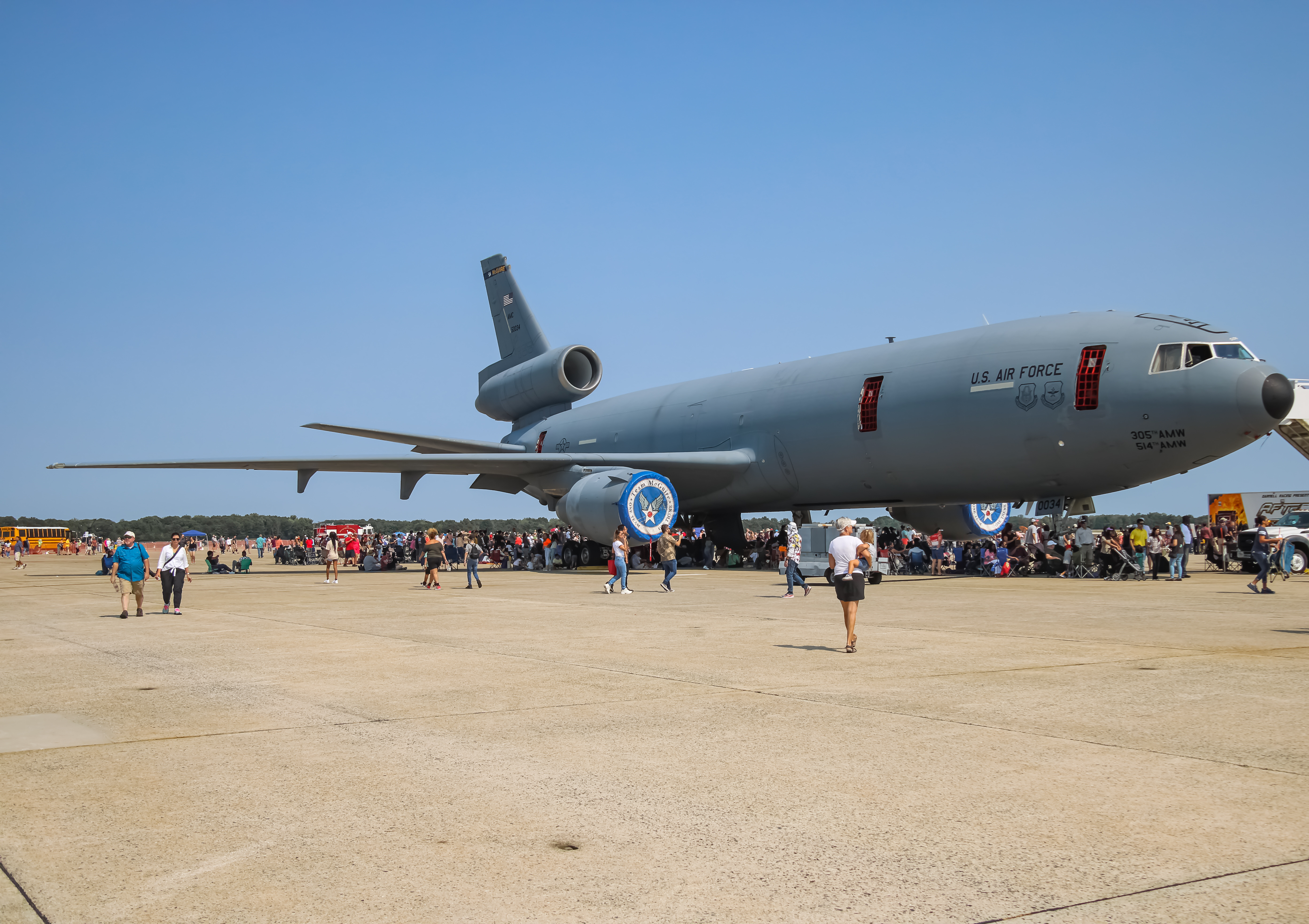 Full size: USAF - United States Air Force McDonnell Douglas KC-10 Extender 85-0034 at Joint Base Andrews