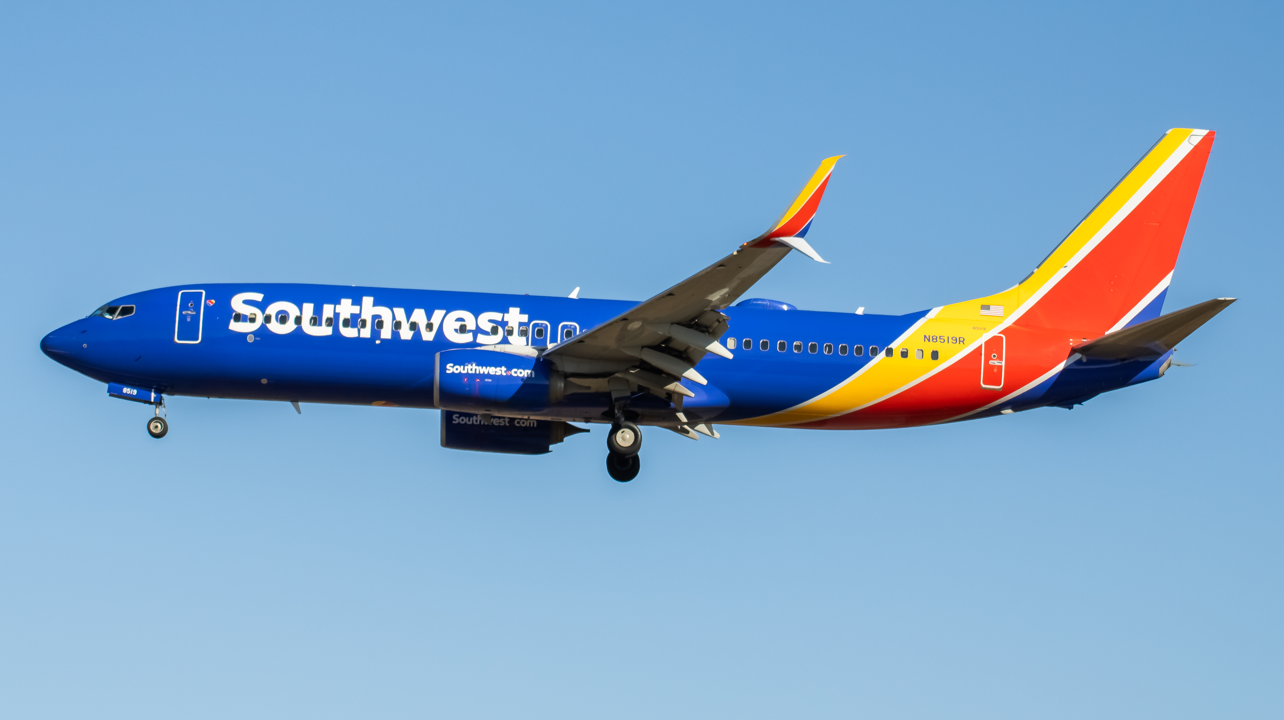 Full size: Southwest Airlines Boeing 737-800 N8519R at Baltimore/Washington International Thurgood Marshall Airport