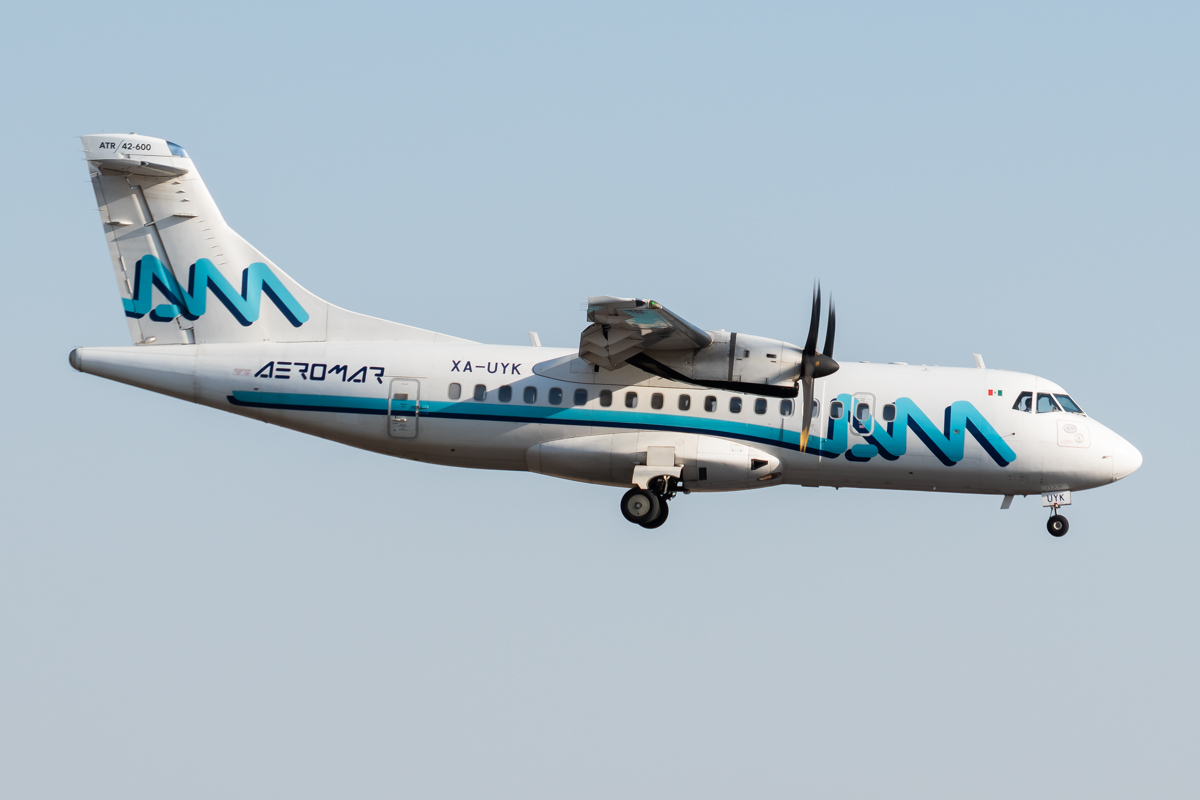 Full size: Aeromar ATR 42-600 XA-UYK at Mexico City International Airport