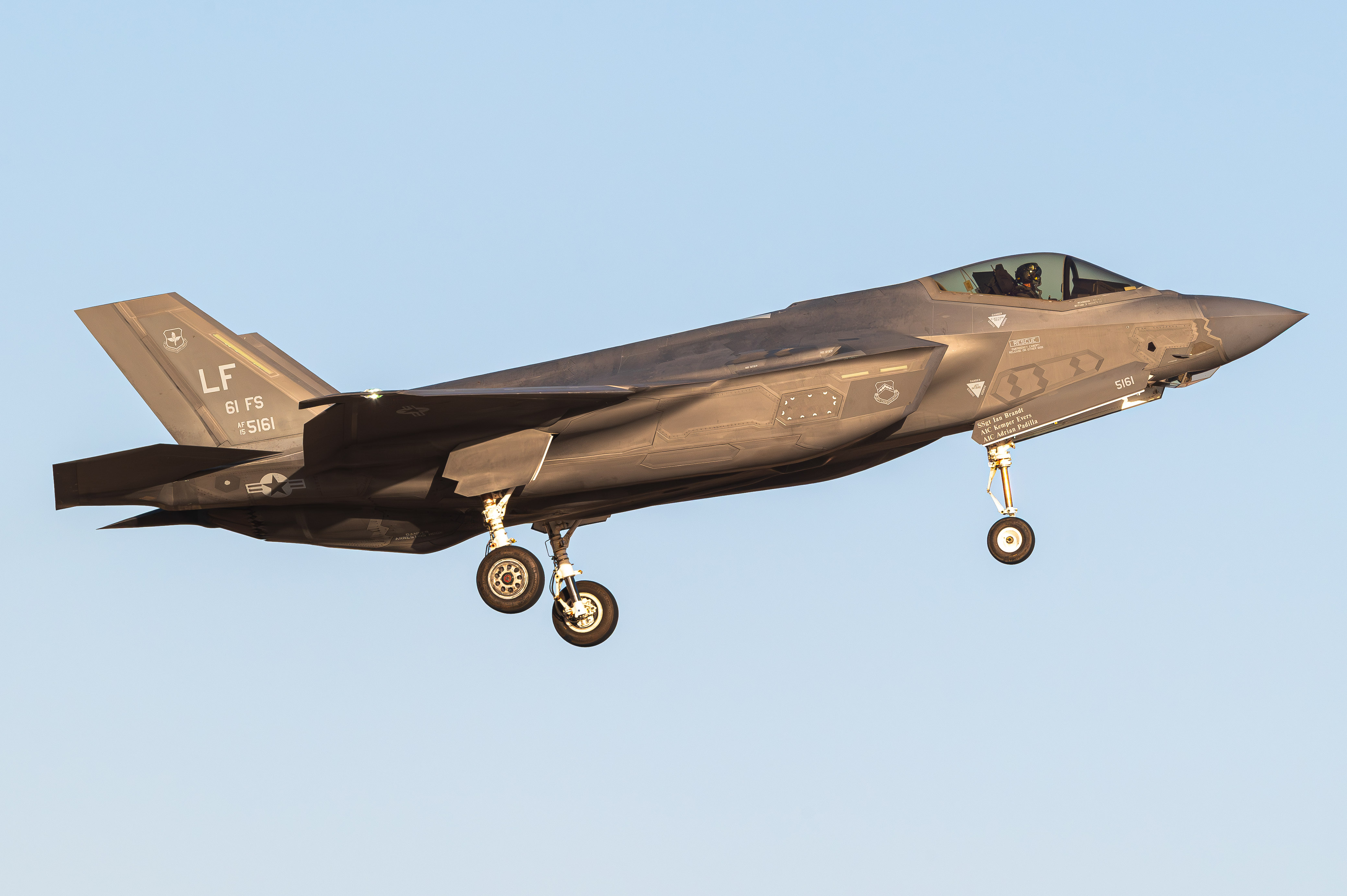 Full size: USAF - United States Air Force Lockheed Martin F-35 Lightning 15-5161 at Luke AFB