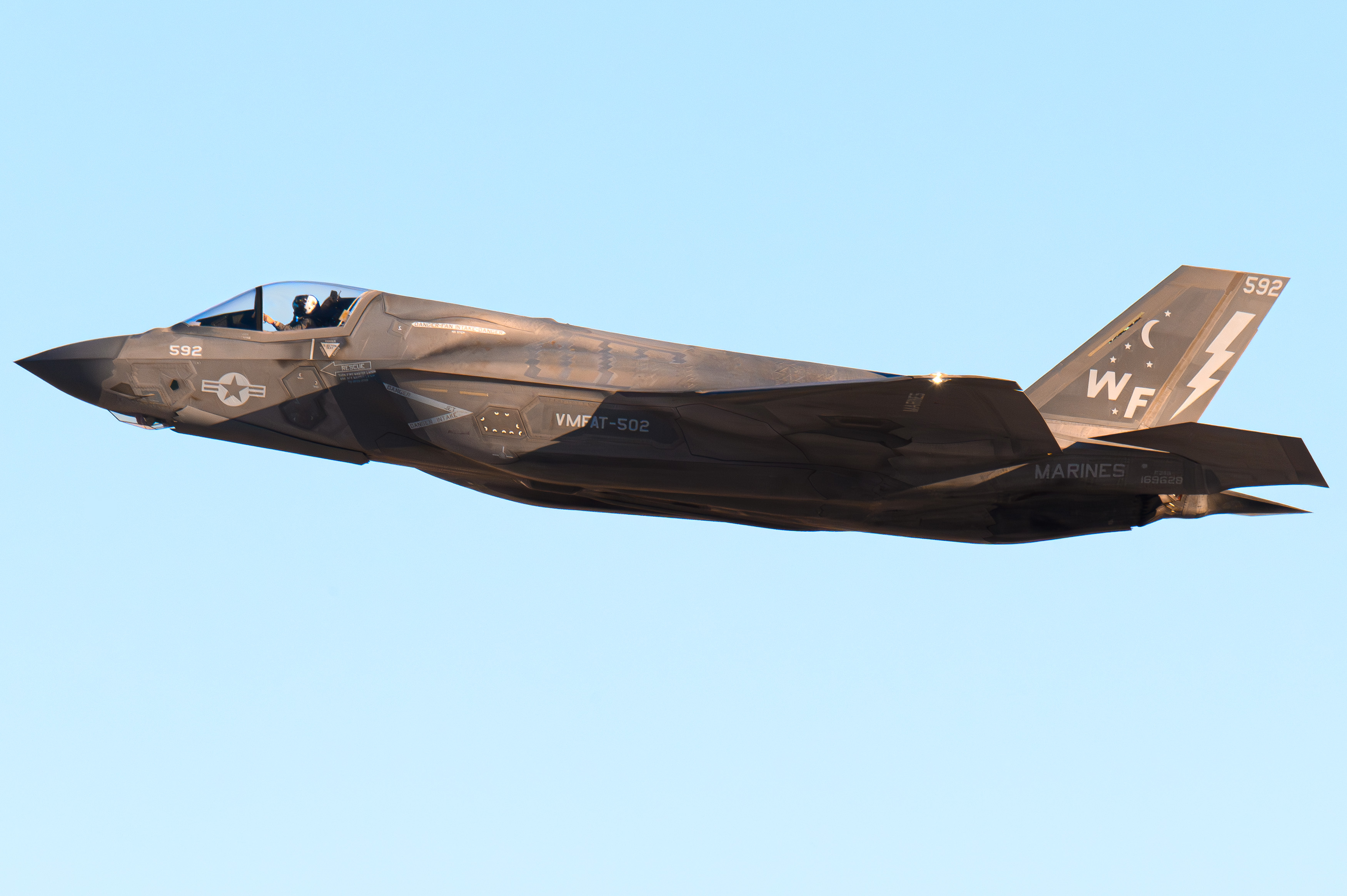 Full size: USMC - United States Marine Corp Lockheed Martin F-35 Lightning 169628 at 