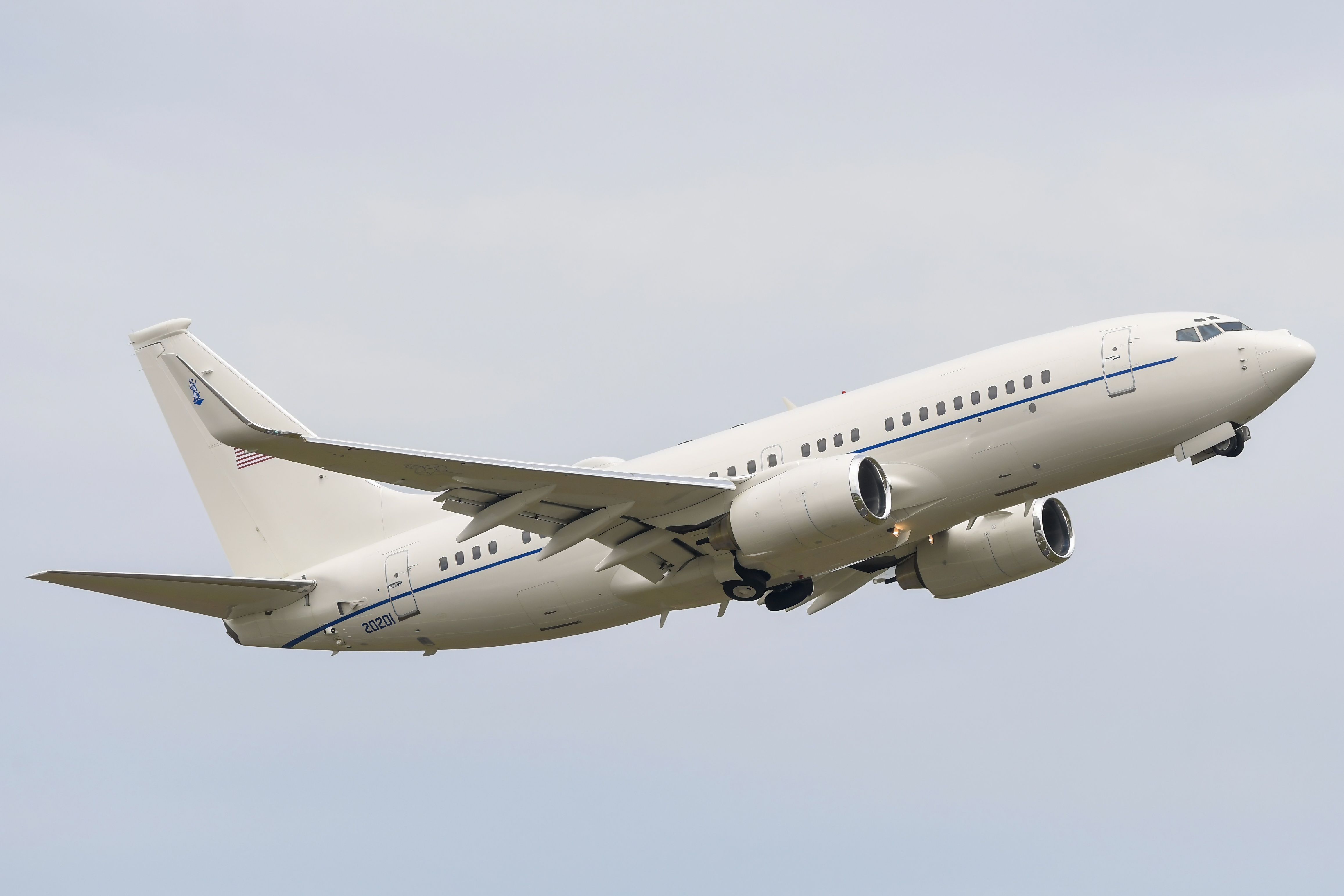 Full size: USAF - United States Air Force Boeing C-40 20201 at Atlantic City International Airport