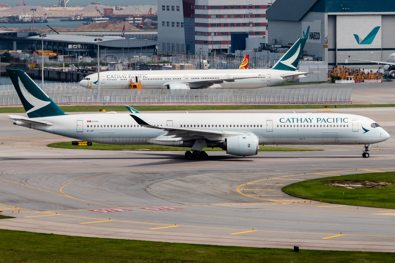 Full size: Cathay Pacific Airbus A350-1000 B-LXF at Hong Kong International Airport