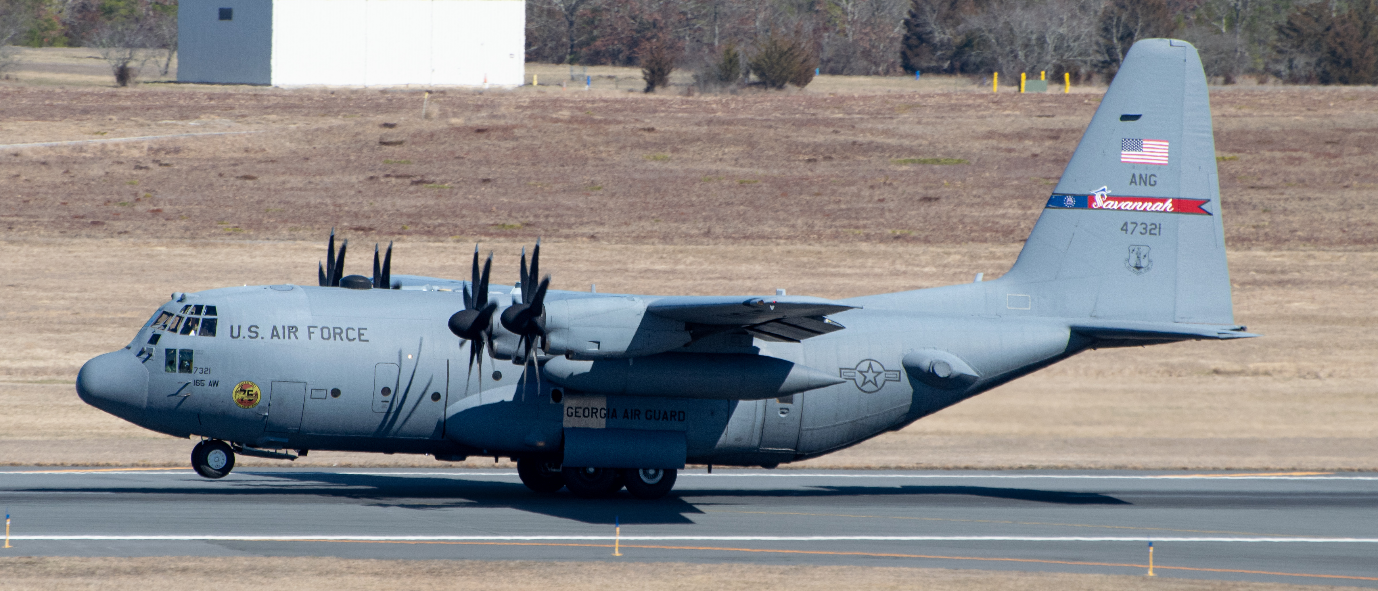 Full size: Air National Guard Lockheed C-130H Hercules 47321 at Atlantic City International Airport