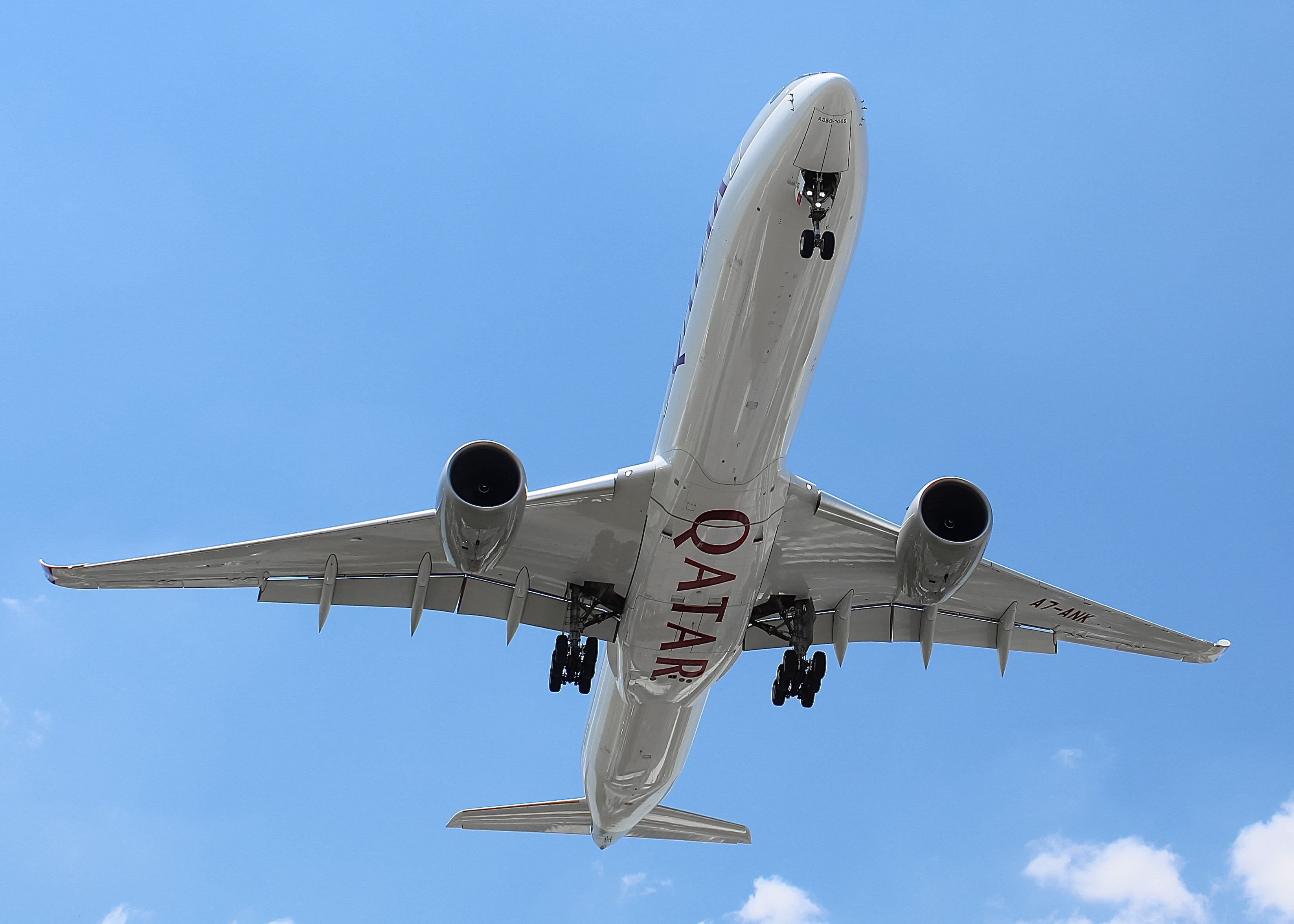 Full size: Qatar Airways Airbus A350-1000 A7-ANK at Chicago O'Hare International Airport