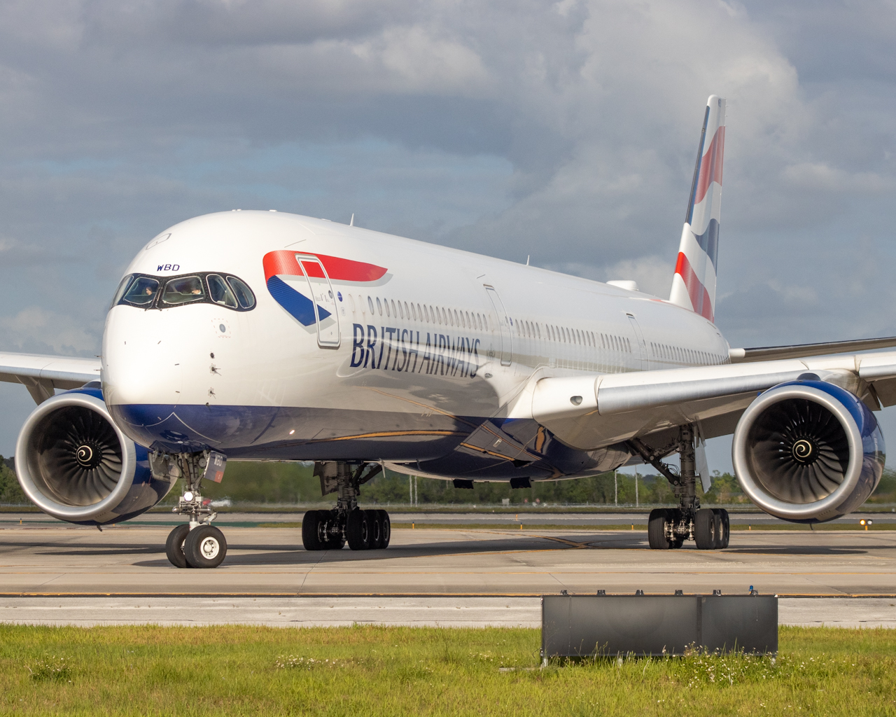 Full size: British Airways Airbus A350-1000 G-XWBO at Orlando International Airport
