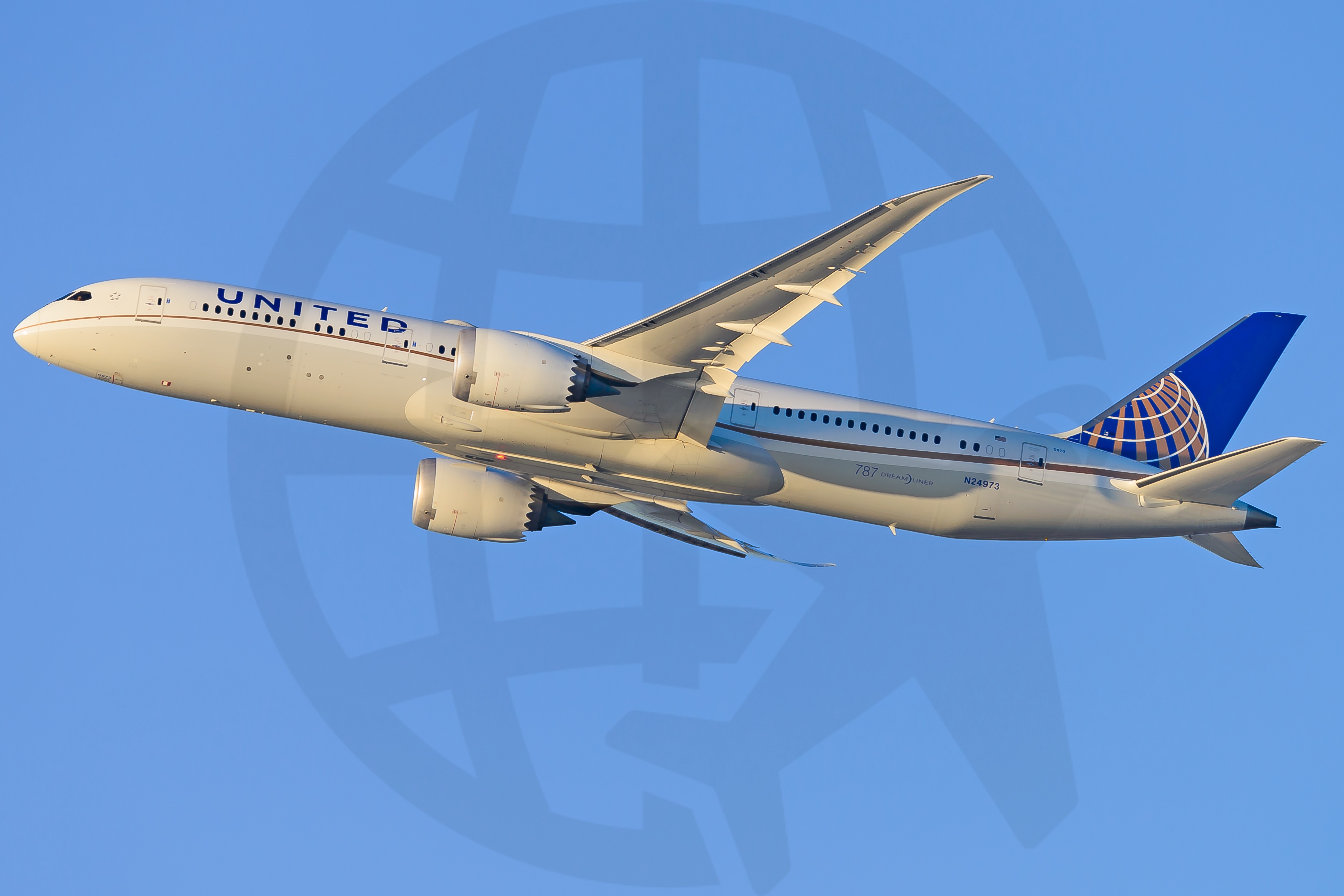 Full size: United Airlines Boeing 787-9 N24973 at Los Angeles International Airport