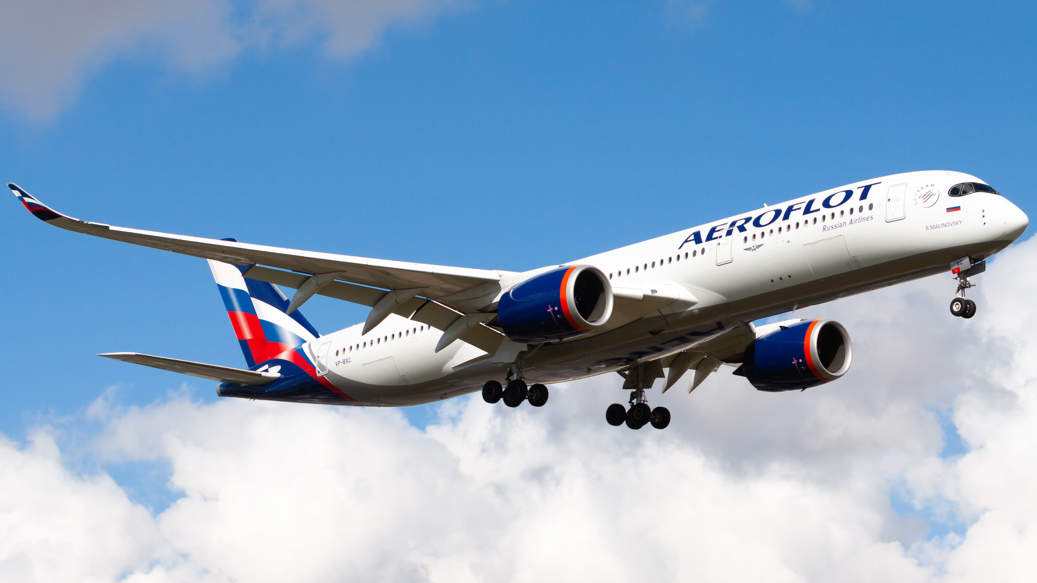 Full size: Aeroflot Airbus A350-900 VP-BXC at Miami International Airport